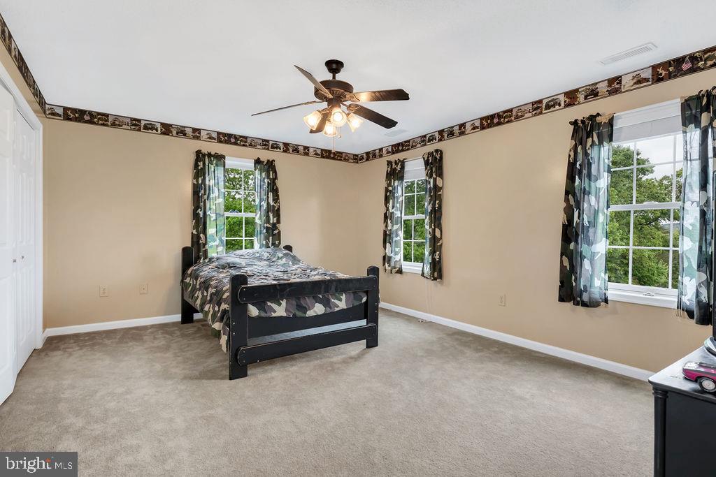 WATERSTONE FIELDS - Residential