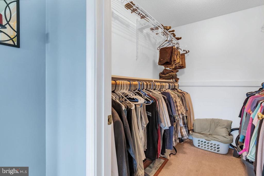 WATERSTONE FIELDS - Residential