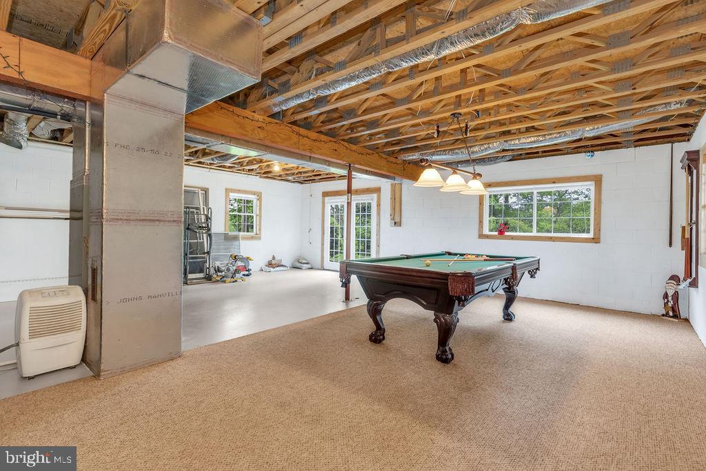 WATERSTONE FIELDS - Residential