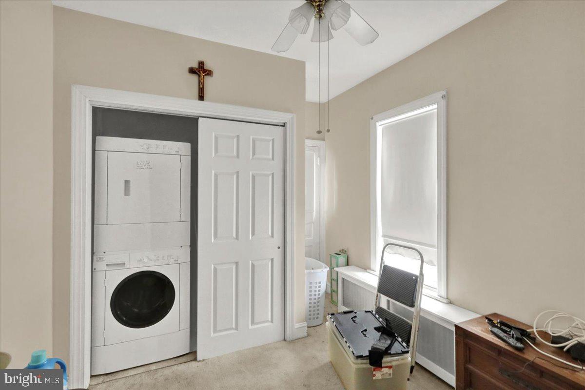 NORTHWEST READING - Residential