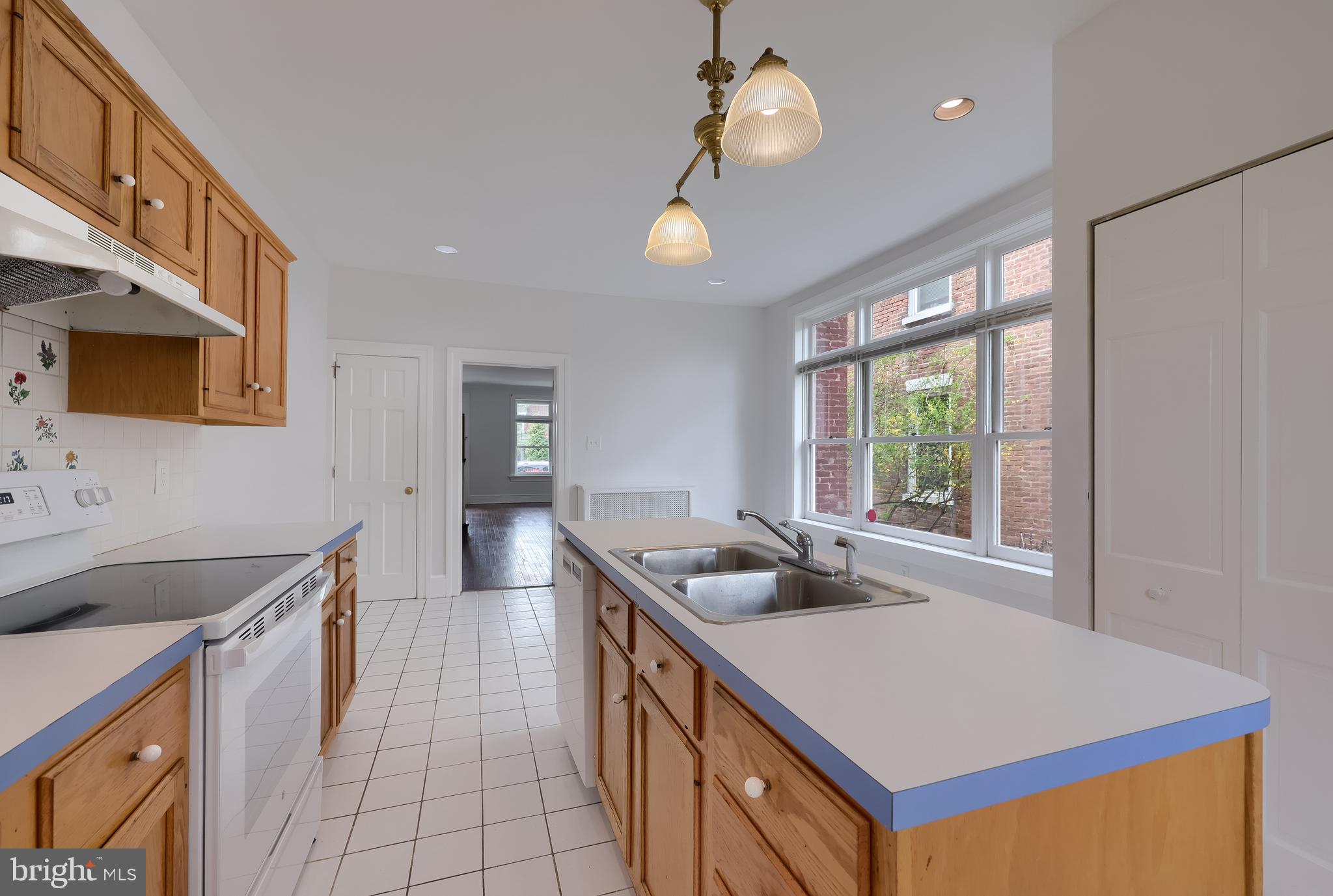 WEST END LANCASTER - Residential