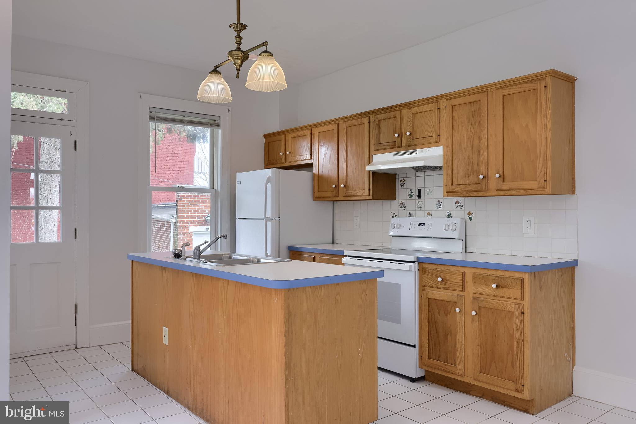 WEST END LANCASTER - Residential