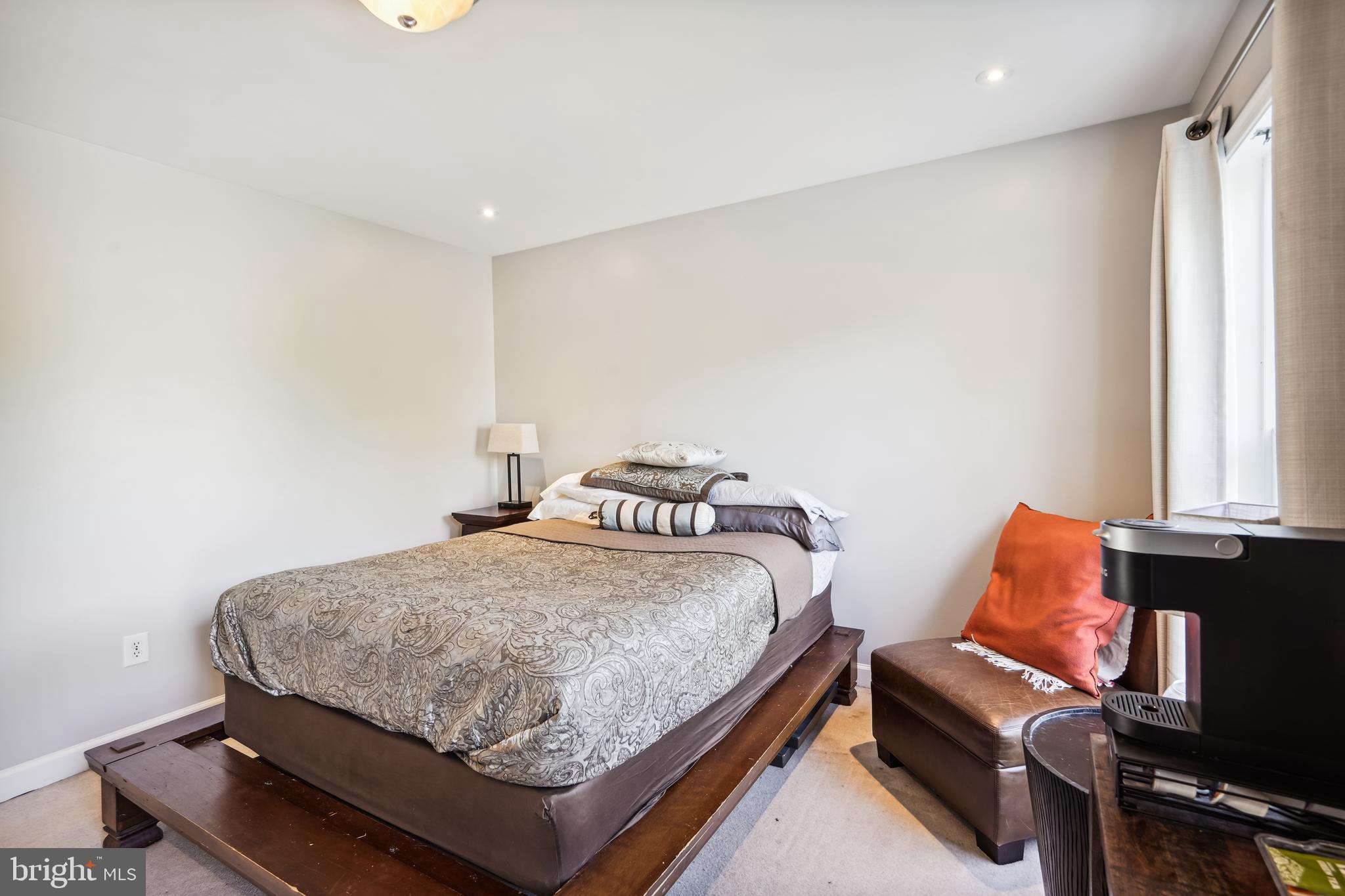 FAIRWOOD - Residential