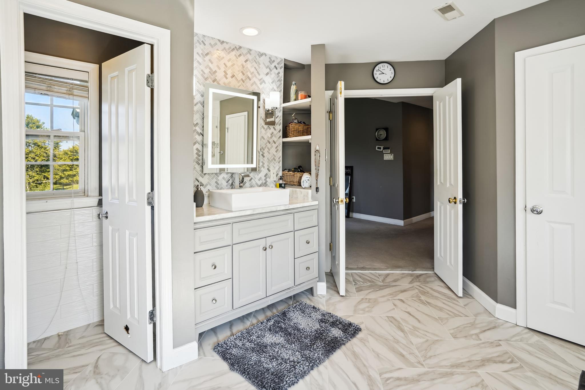 FAIRWOOD - Residential