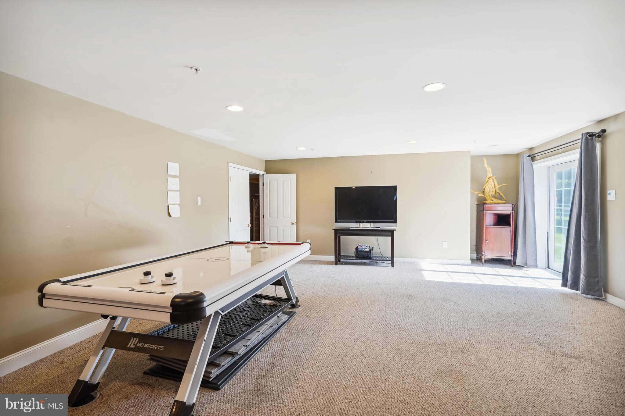 FAIRWOOD - Residential