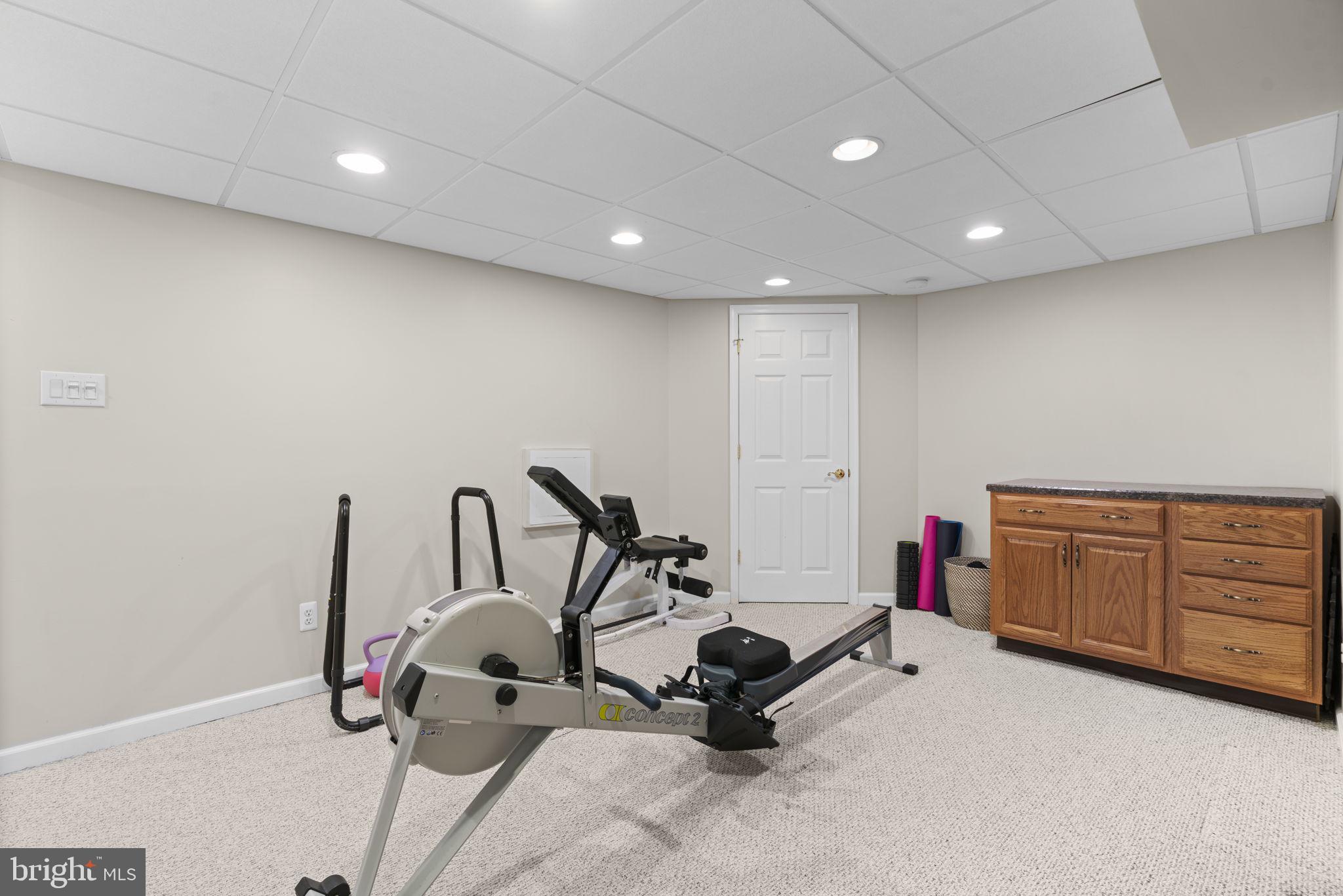 NOTTINGHAM WOODS - Residential