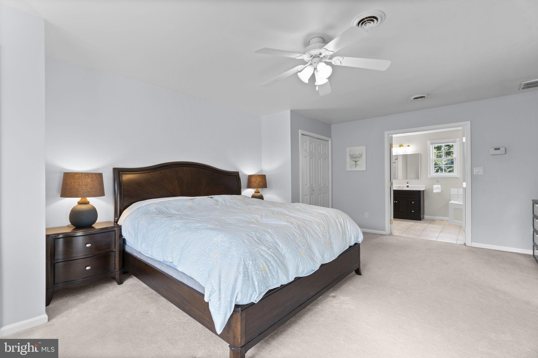 NOTTINGHAM WOODS - Residential