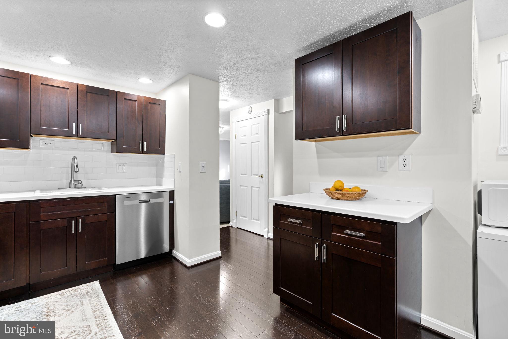 NOTTINGHAM WOODS - Residential