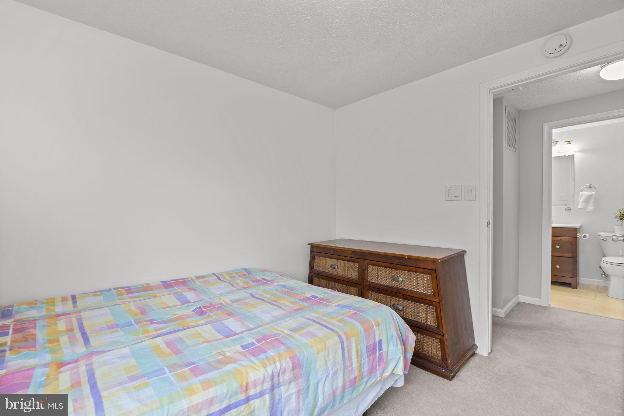 NOTTINGHAM WOODS - Residential