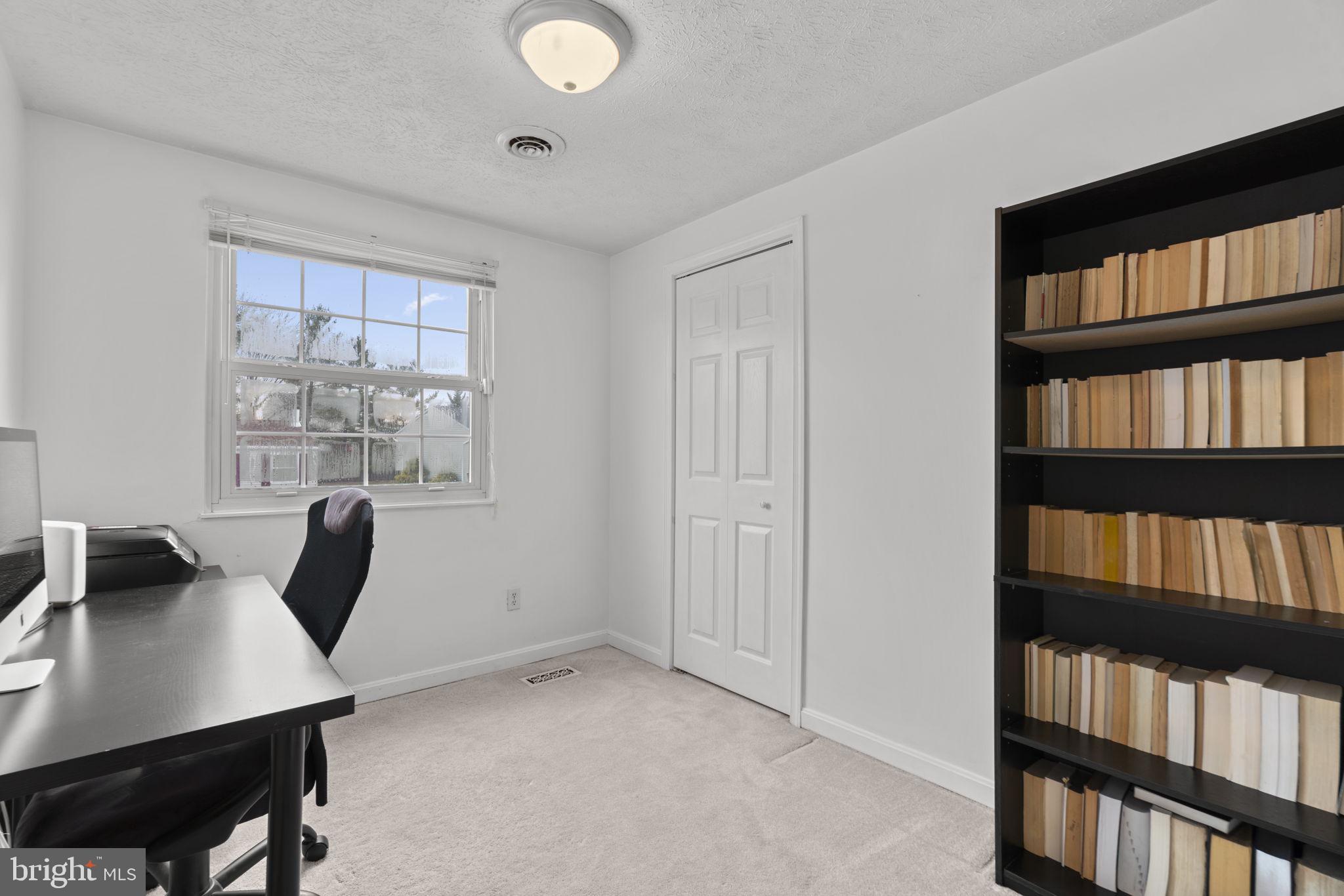 NOTTINGHAM WOODS - Residential