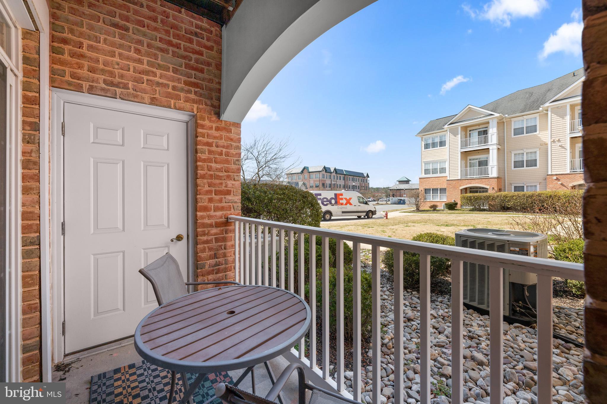 SEVERNA PARK GATEWAY VILLAGE - Residential
