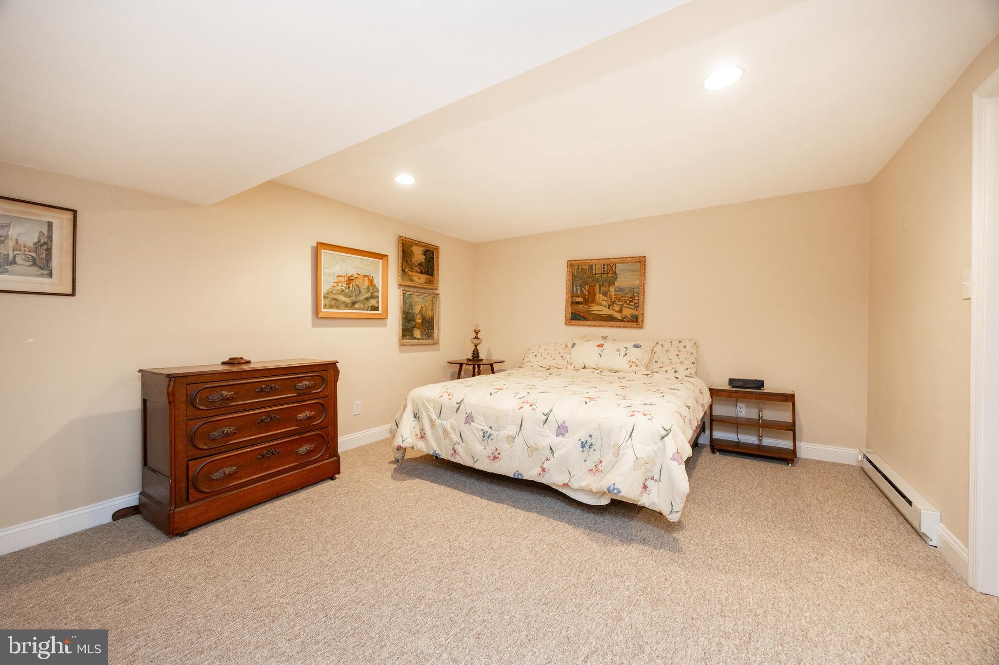 THE MEADOWS AT SKI - Residential