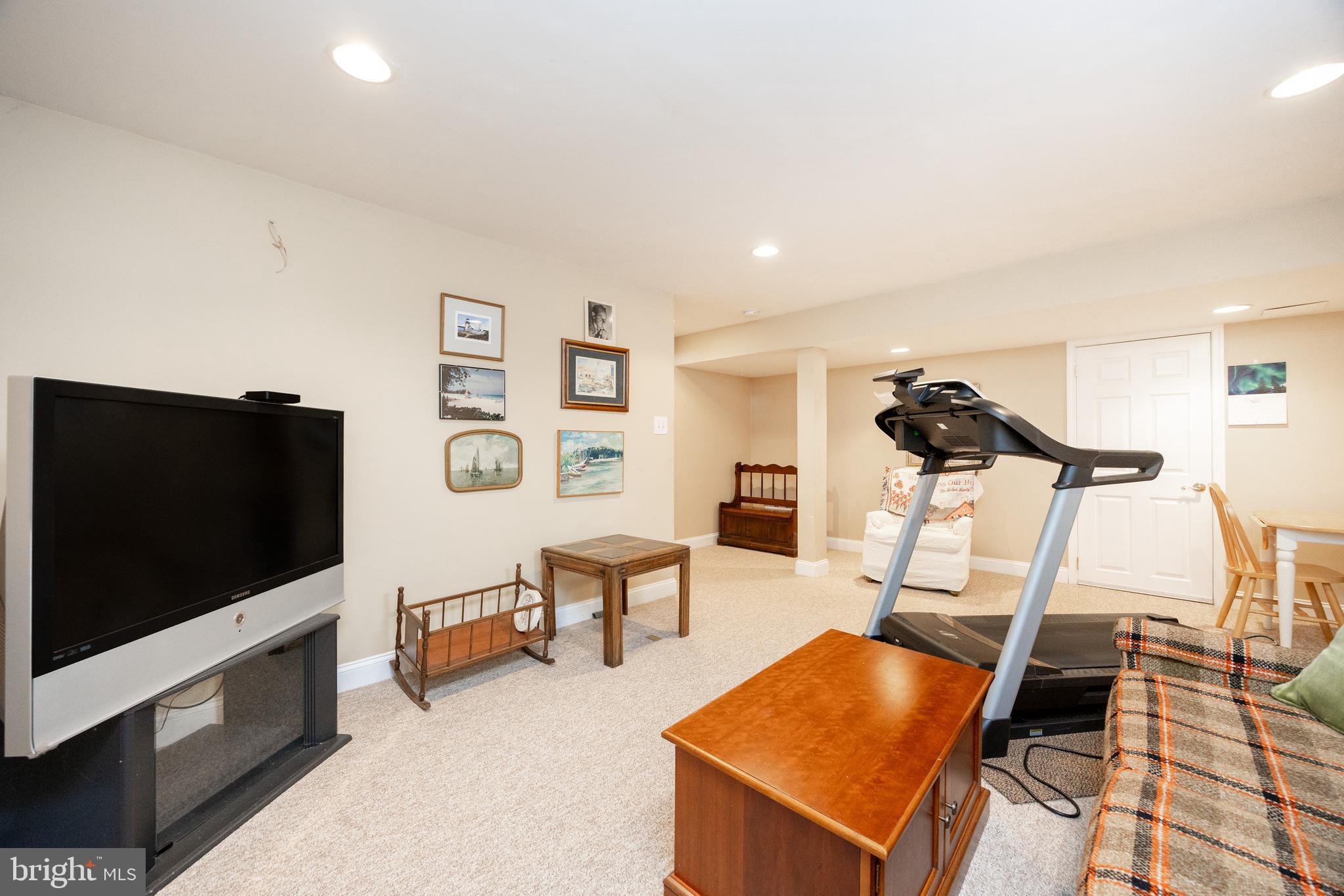 THE MEADOWS AT SKI - Residential