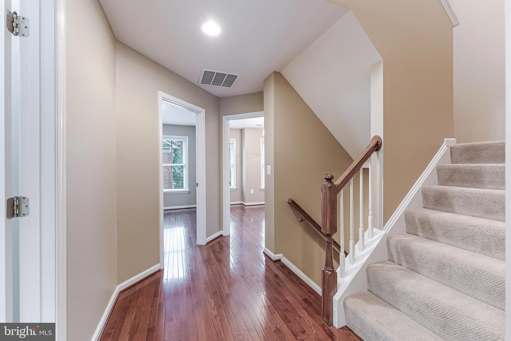 SHIRLINGTON CREST - Residential