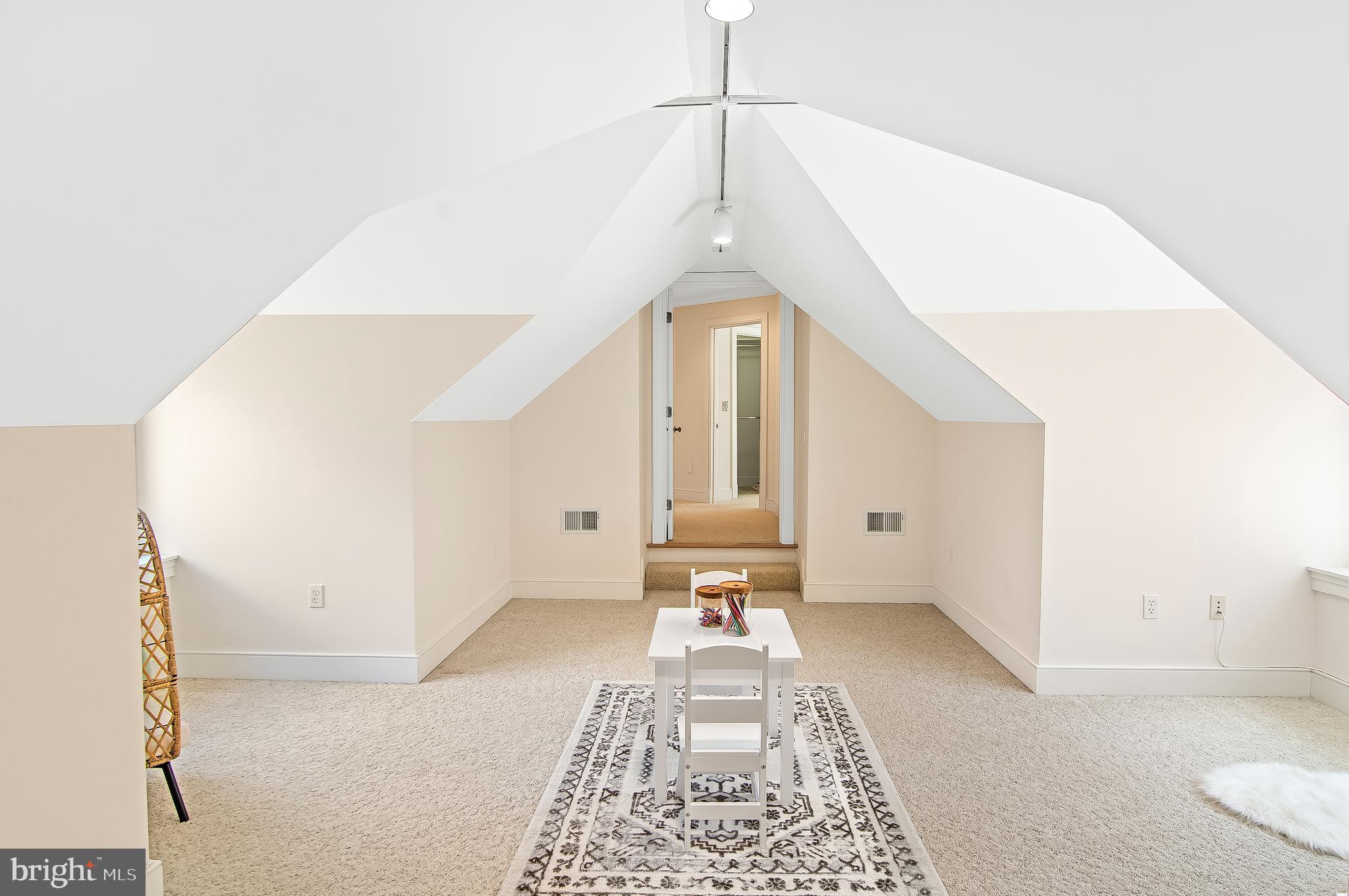 GAMBRILLS - Residential