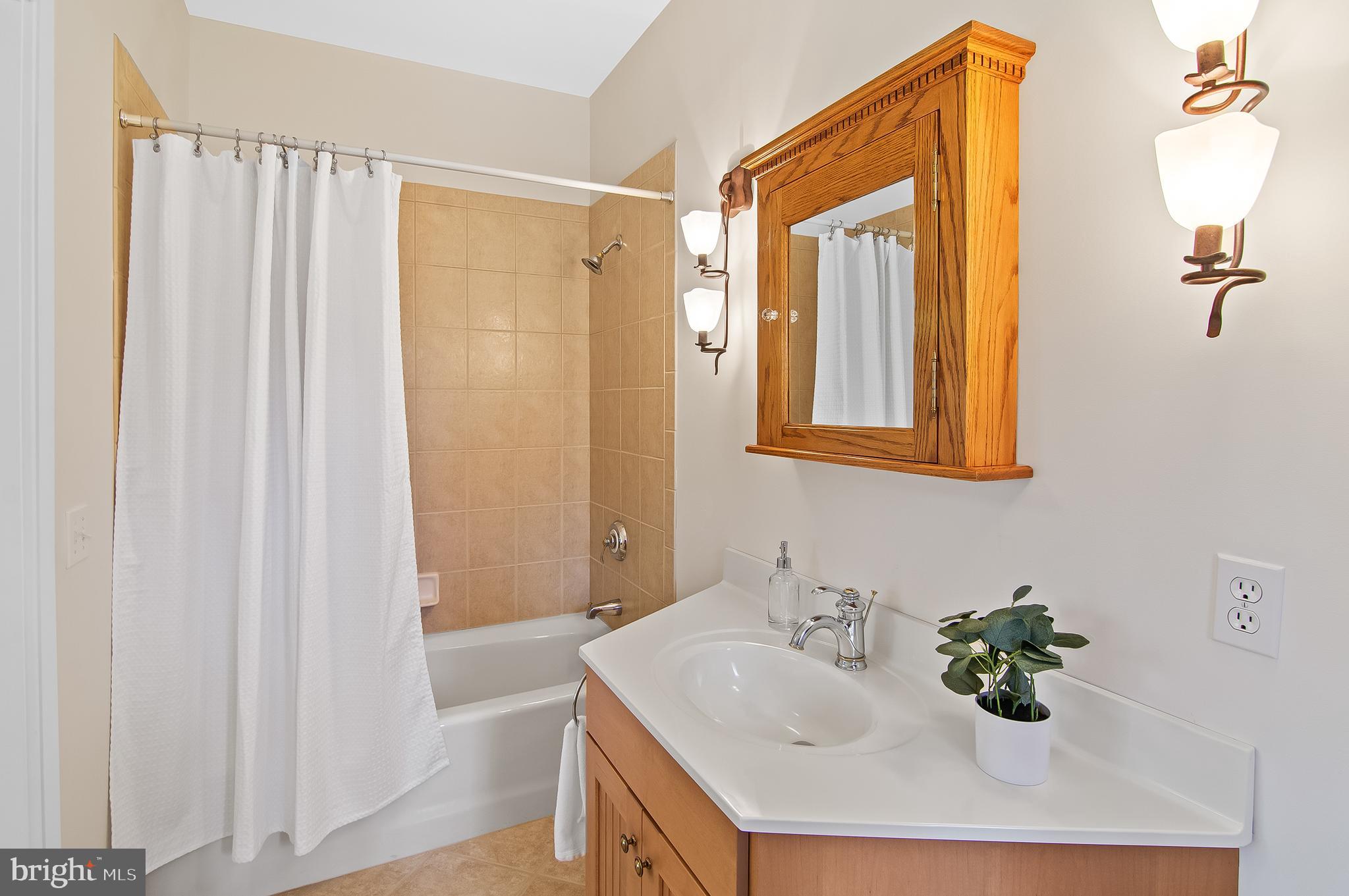 GAMBRILLS - Residential