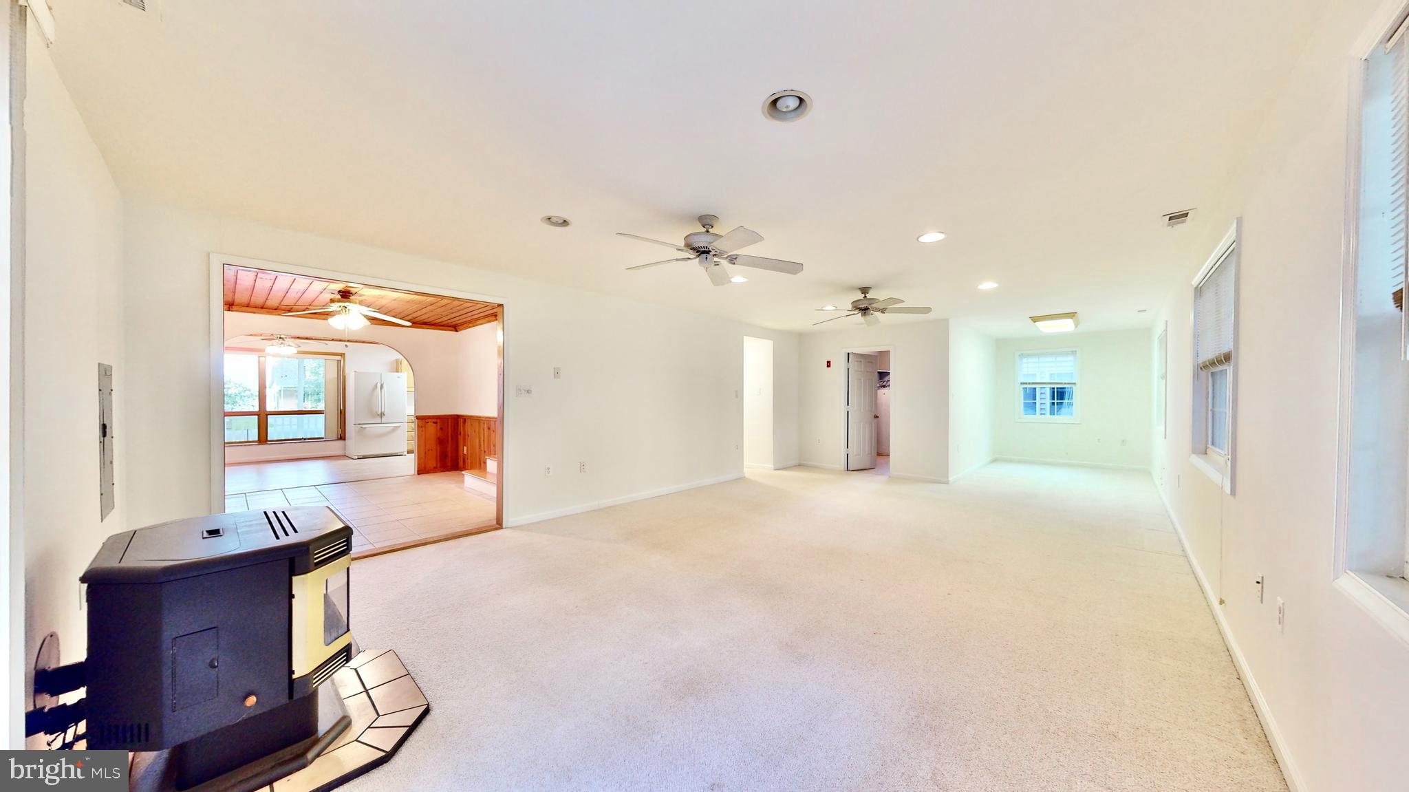 COBB ISLAND - Residential