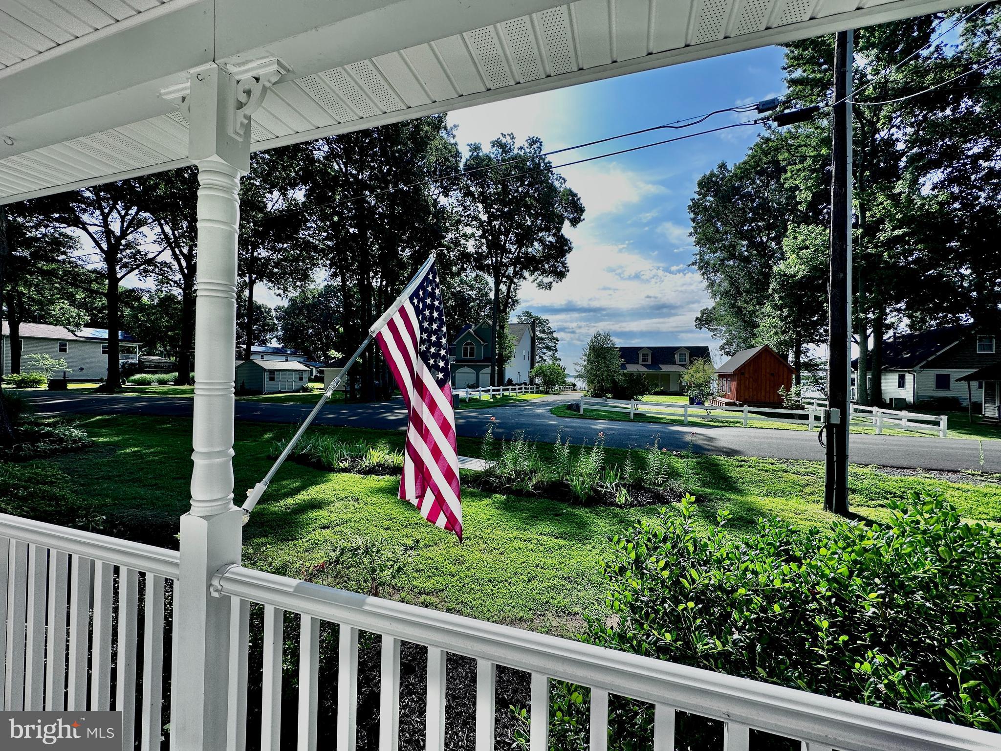 COBB ISLAND - Residential