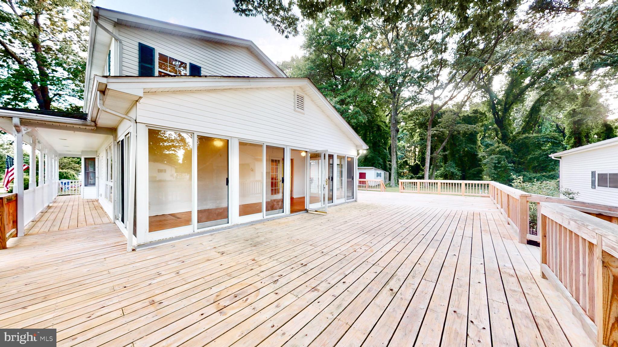 COBB ISLAND - Residential