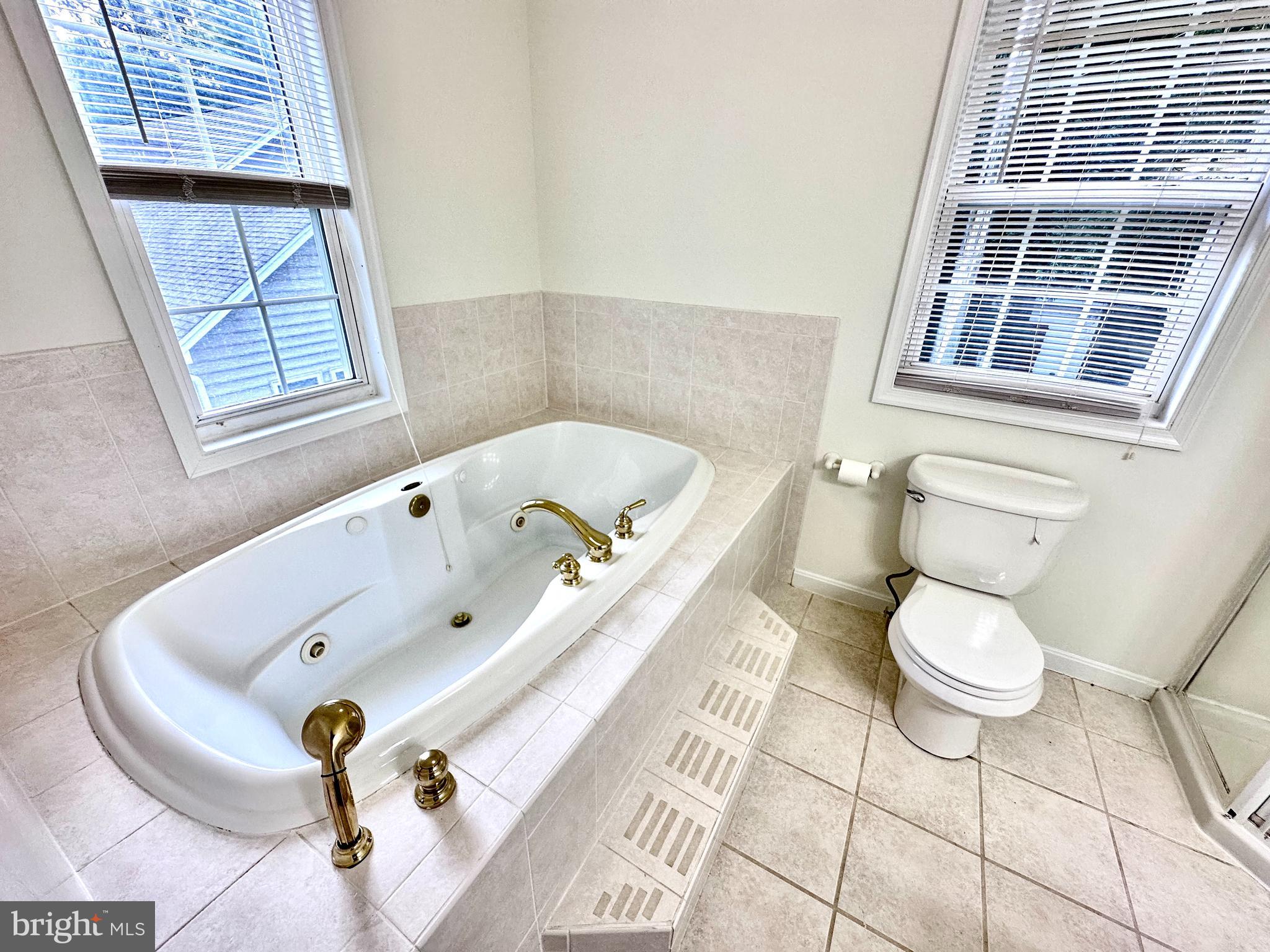 COBB ISLAND - Residential