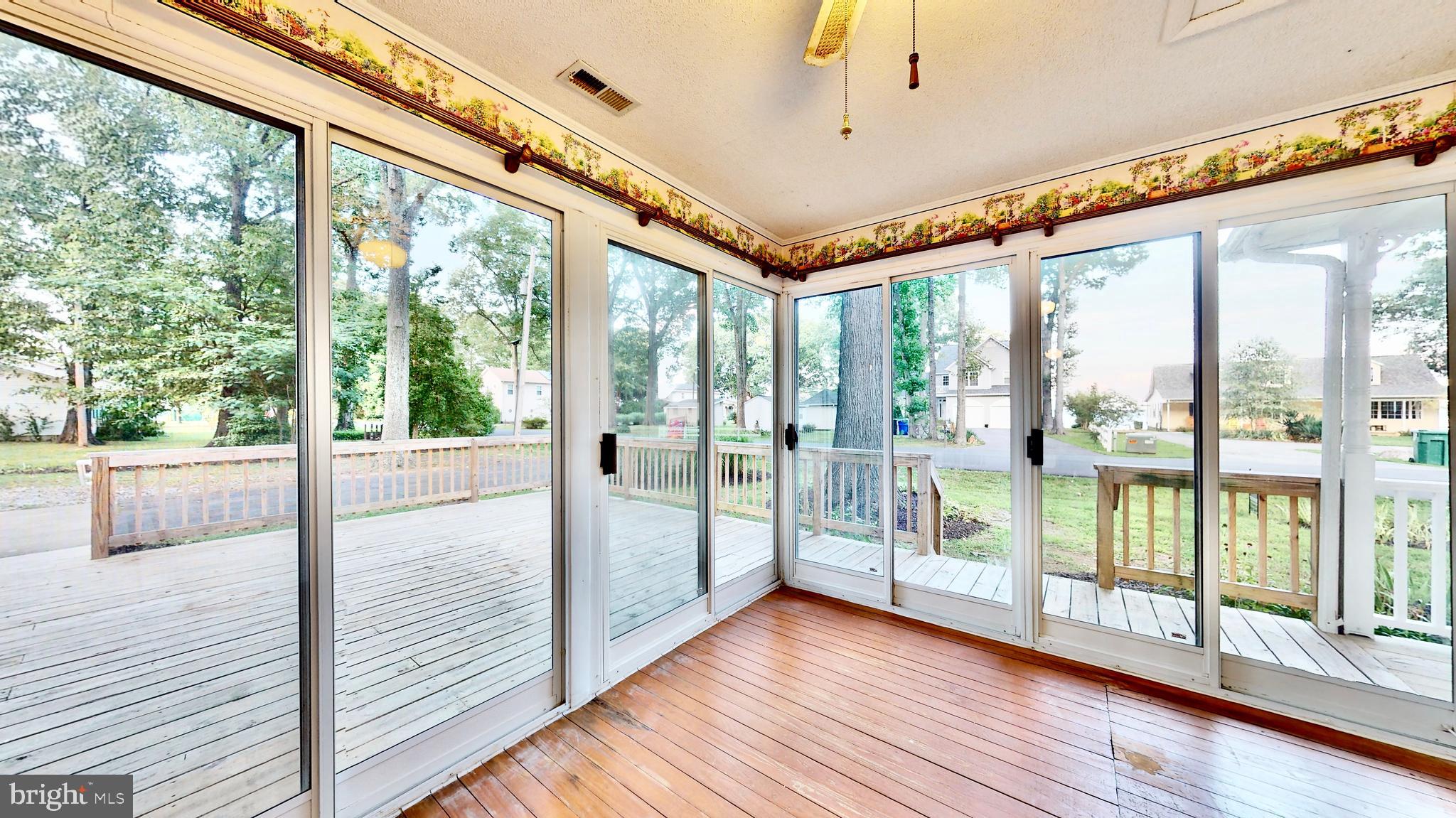 COBB ISLAND - Residential