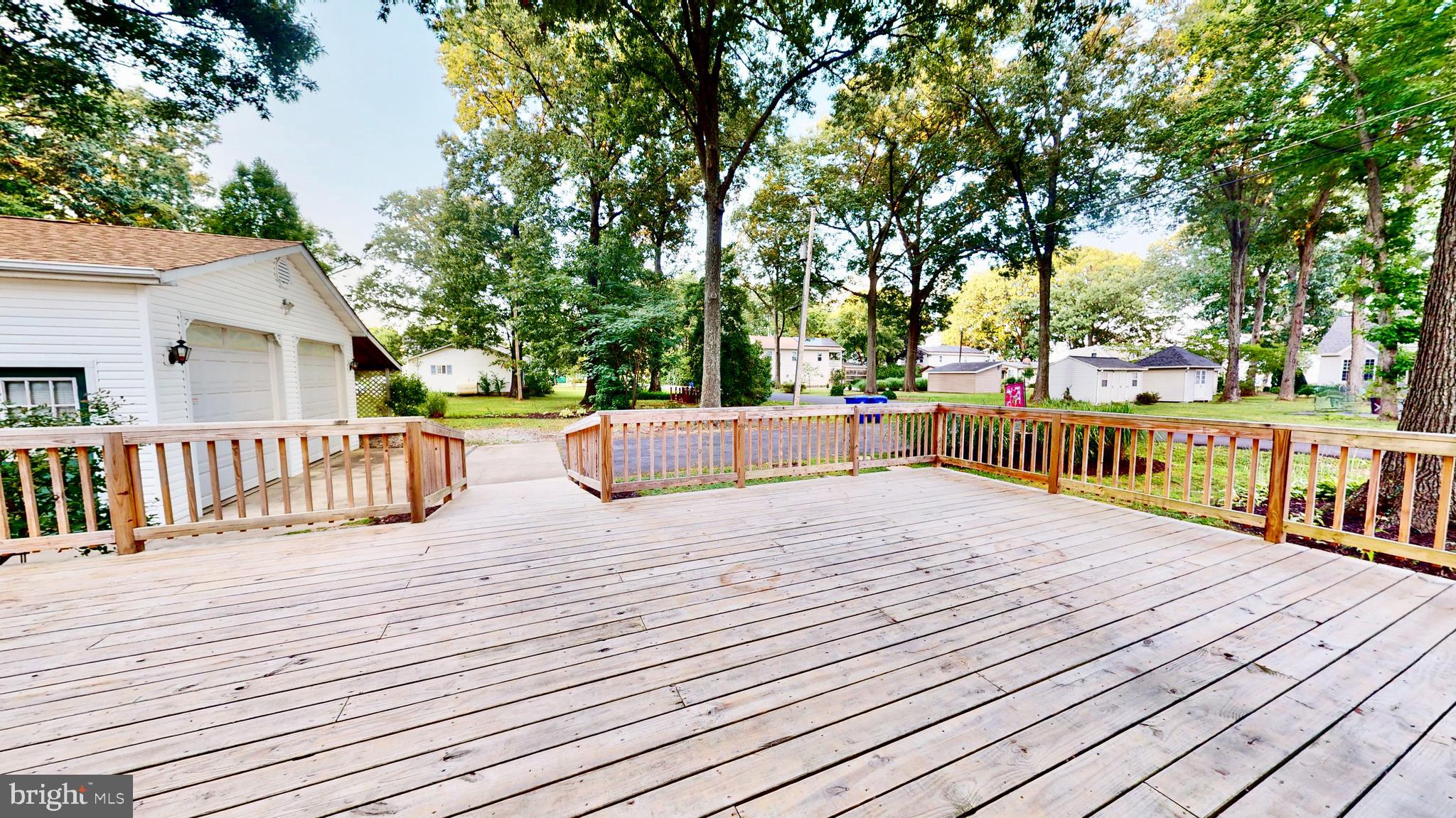 COBB ISLAND - Residential