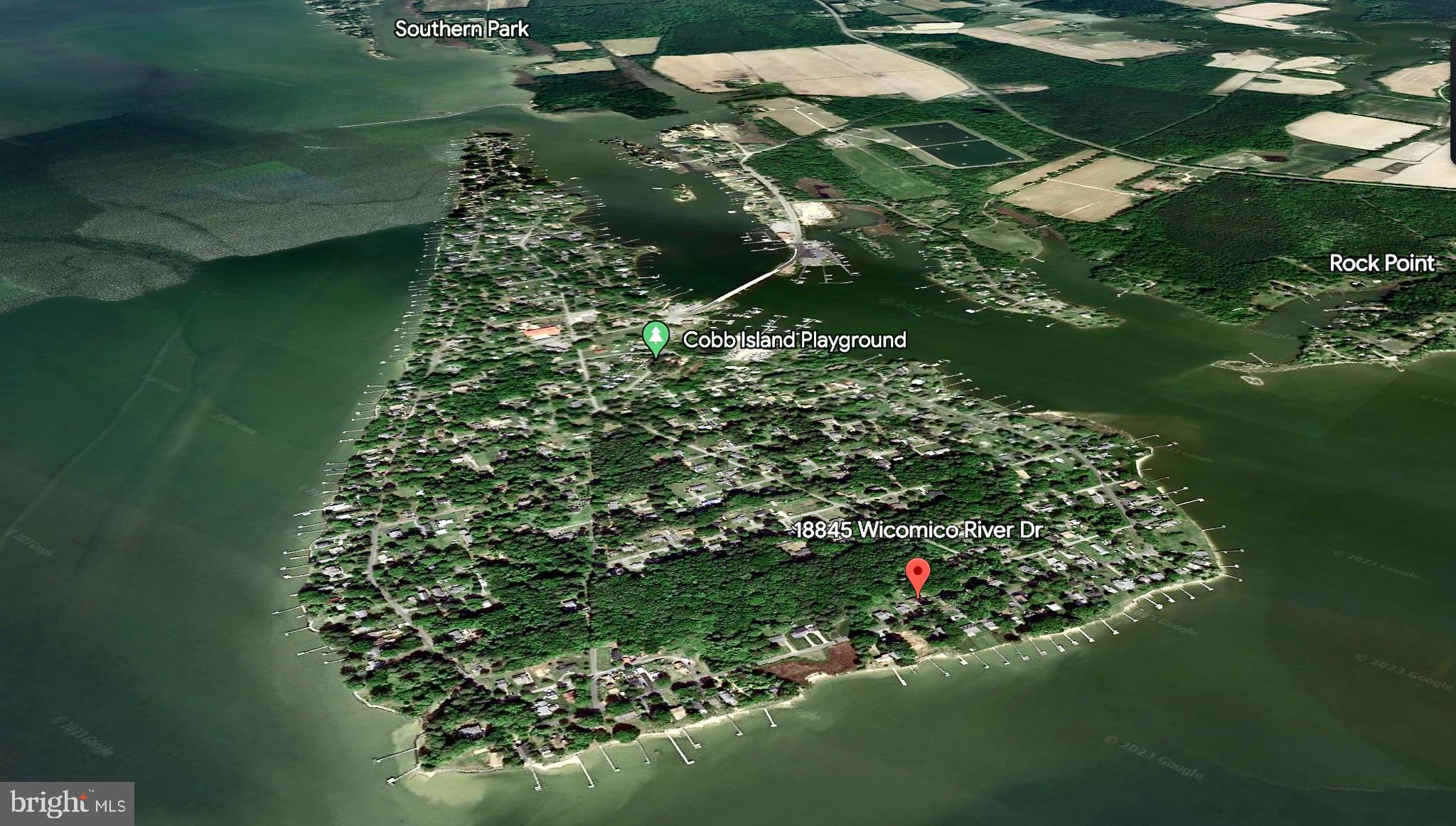 COBB ISLAND - Residential