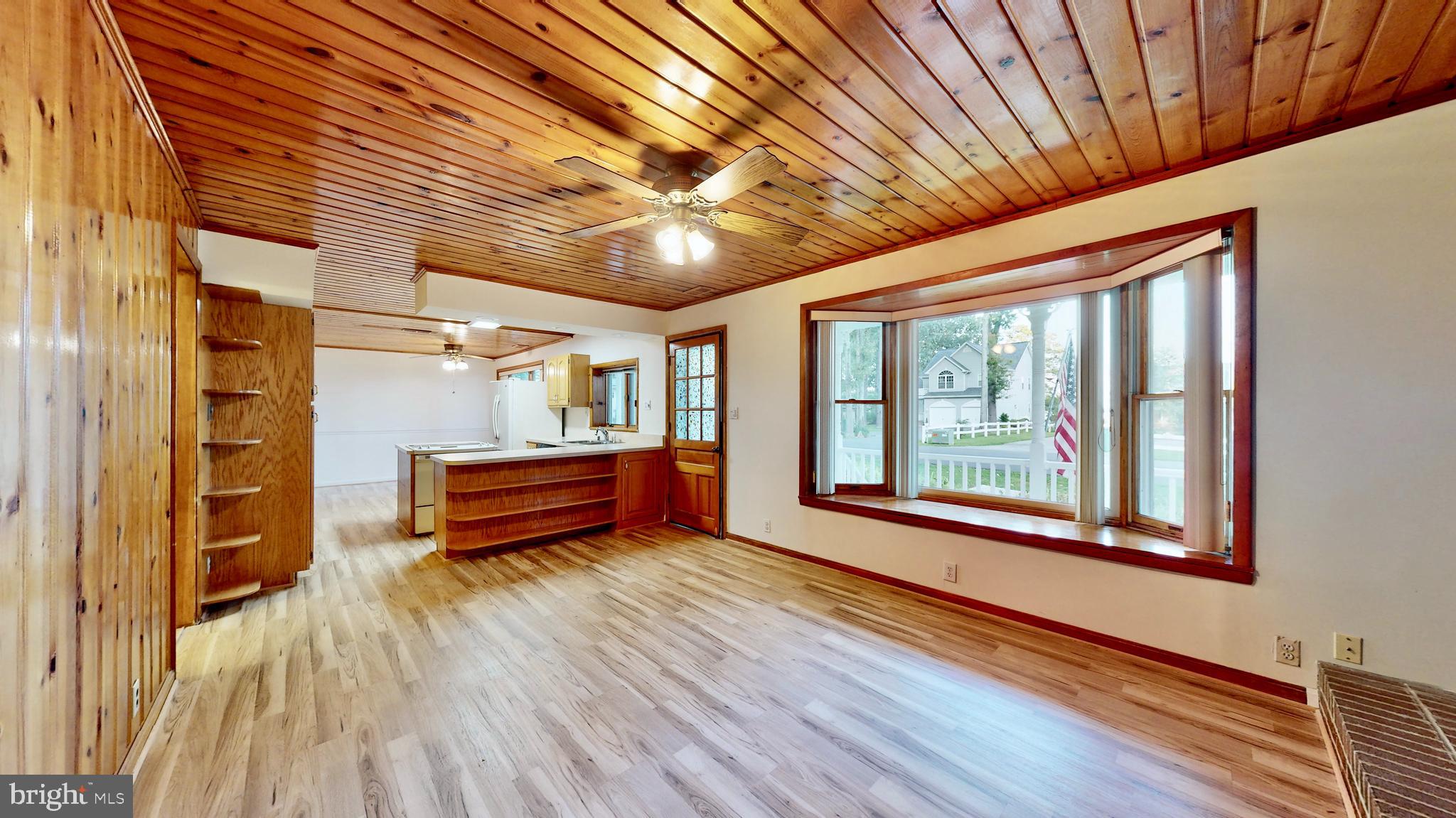 COBB ISLAND - Residential