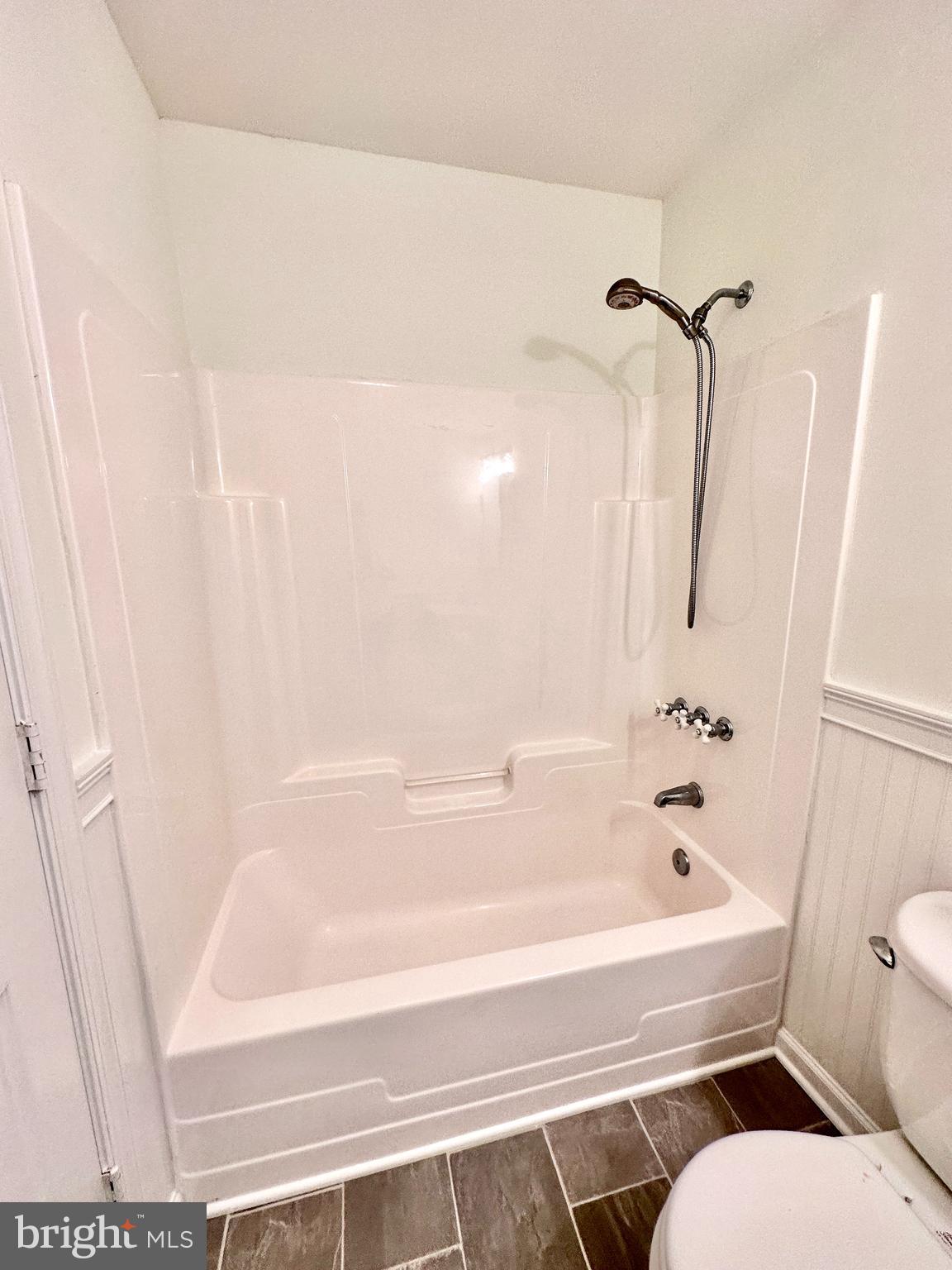 COBB ISLAND - Residential