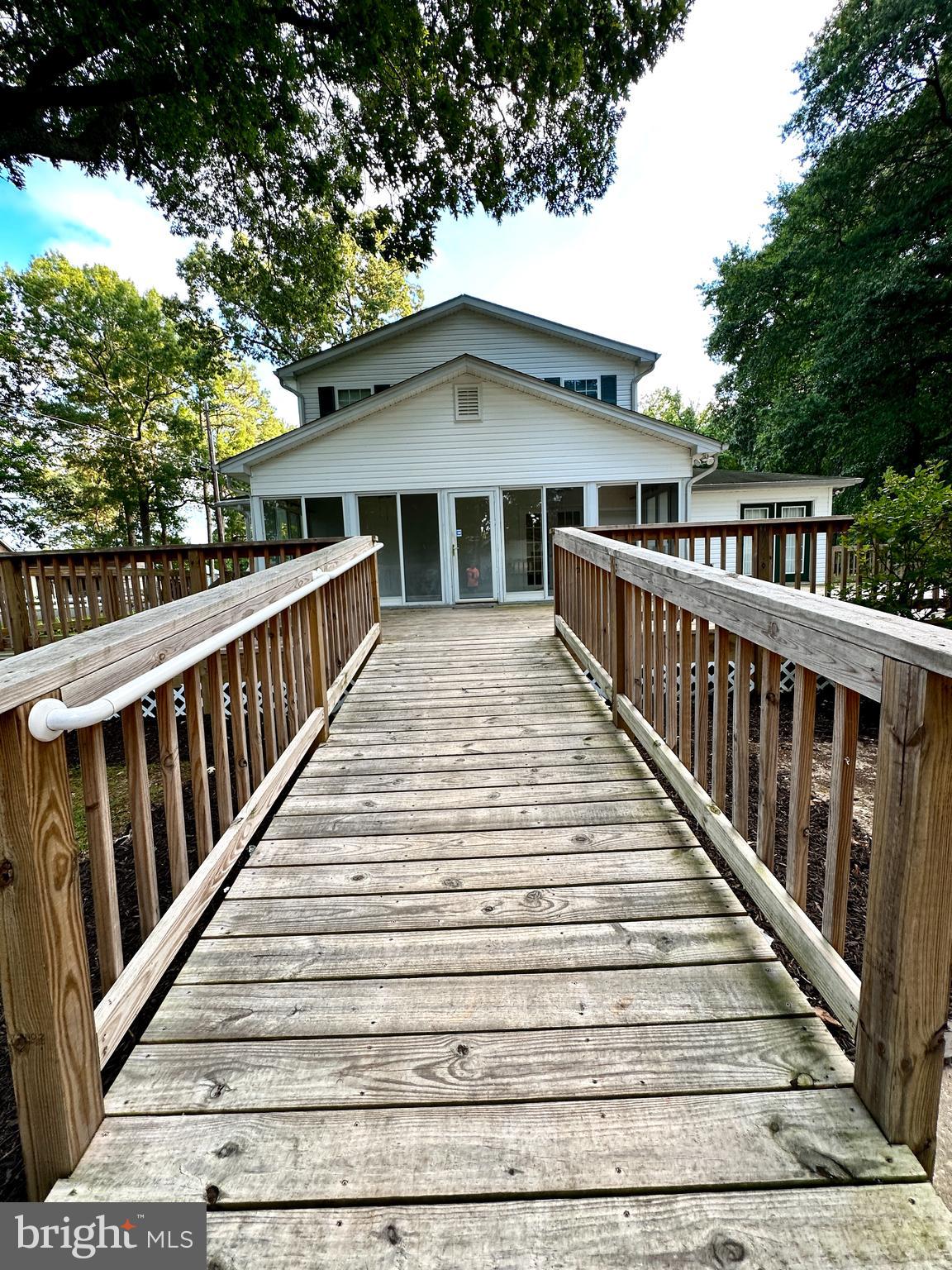 COBB ISLAND - Residential