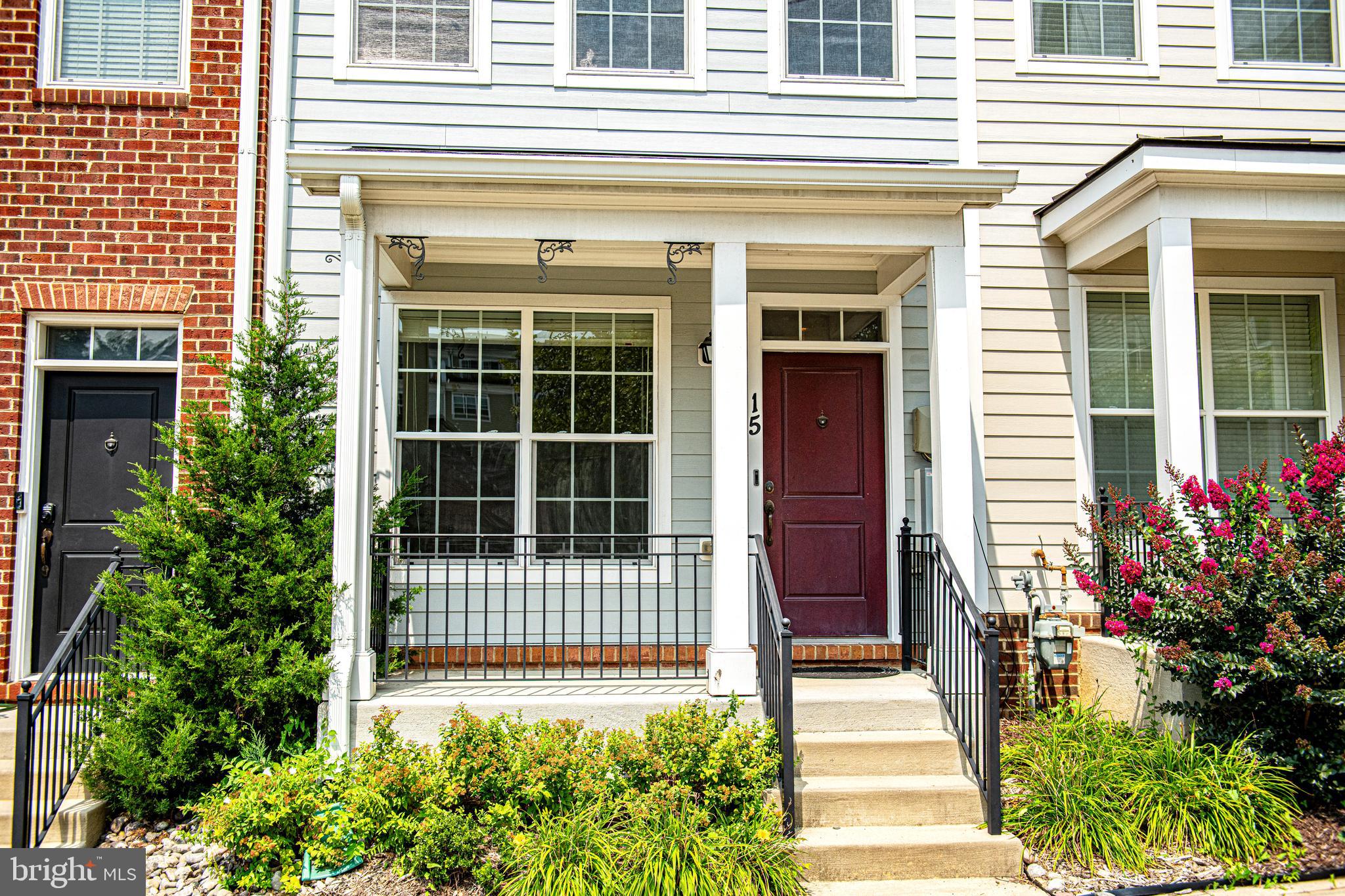15 WILLOW AVENUE