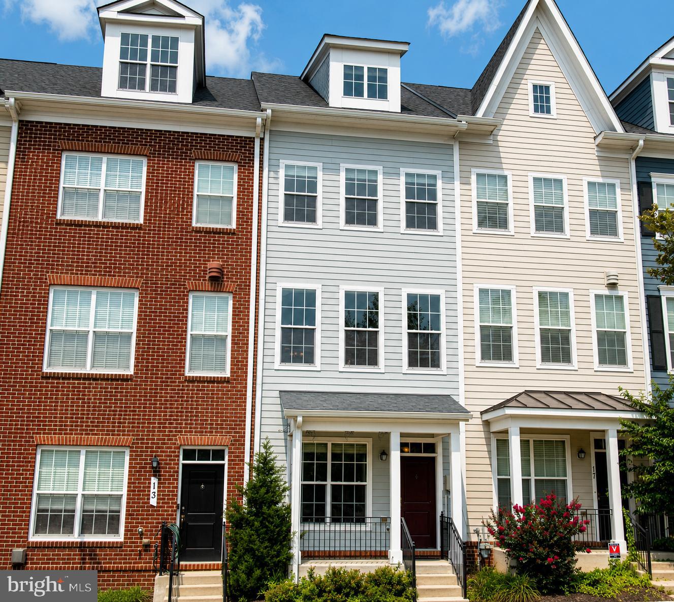 15 WILLOW AVENUE