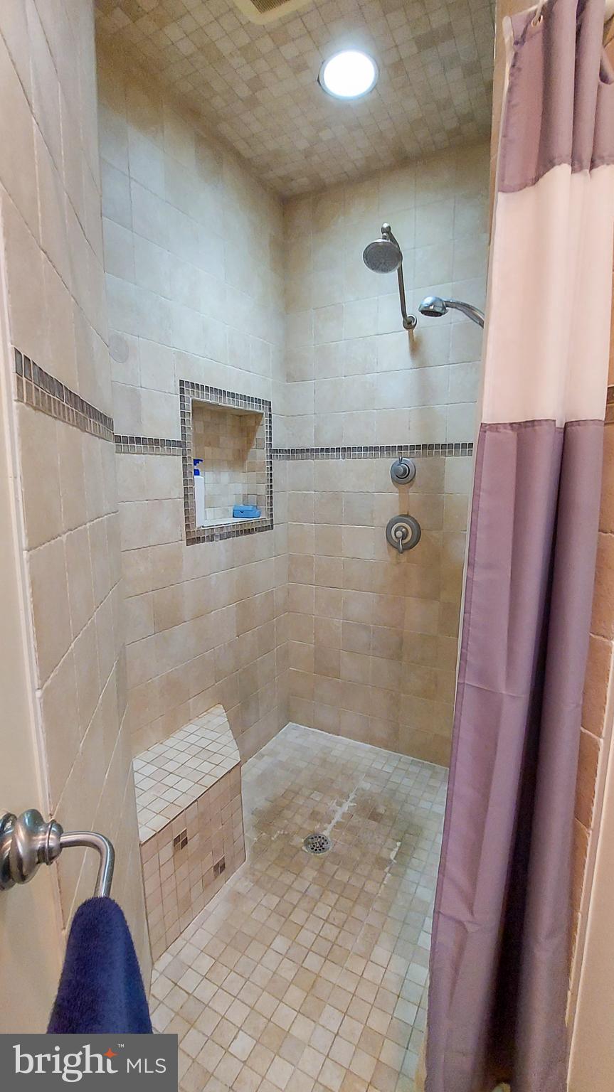 COLUMBIA HEIGHTS - Residential Lease