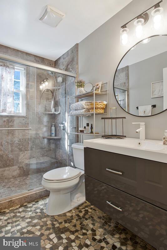 HYATTSVILLE HILLS - Residential