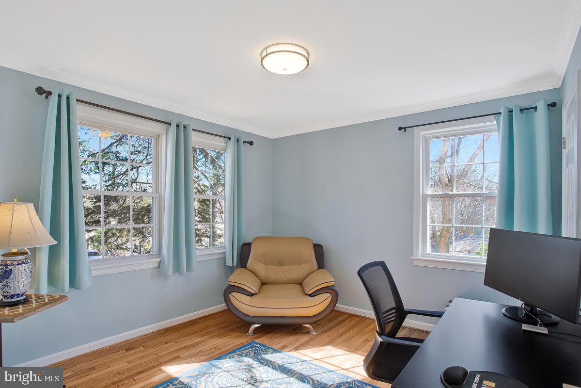 HYATTSVILLE HILLS - Residential