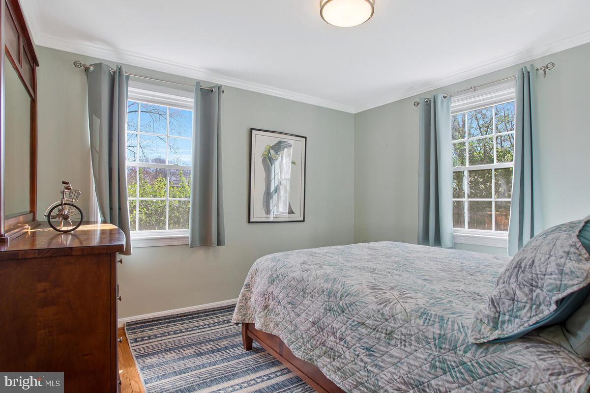 HYATTSVILLE HILLS - Residential