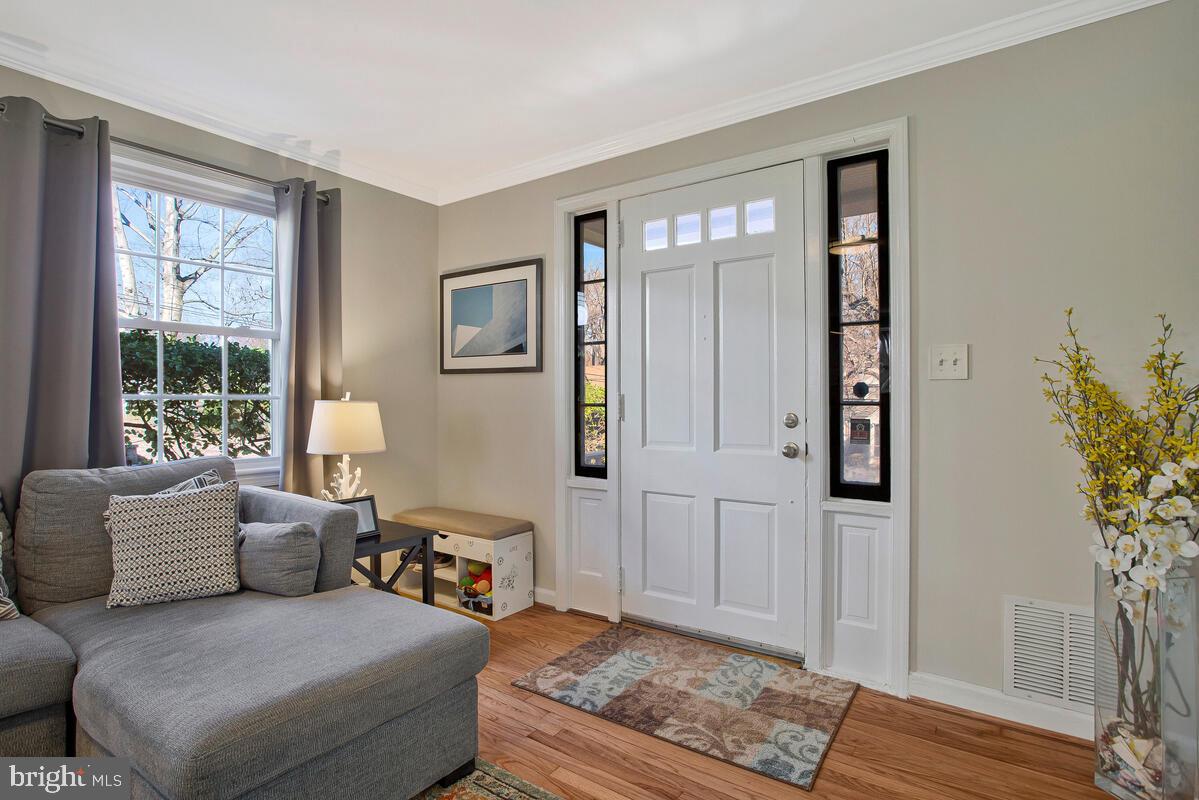 HYATTSVILLE HILLS - Residential