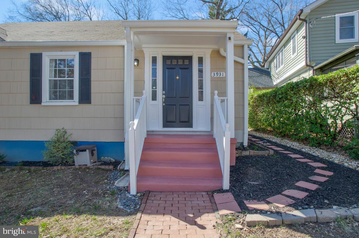 HYATTSVILLE HILLS - Residential