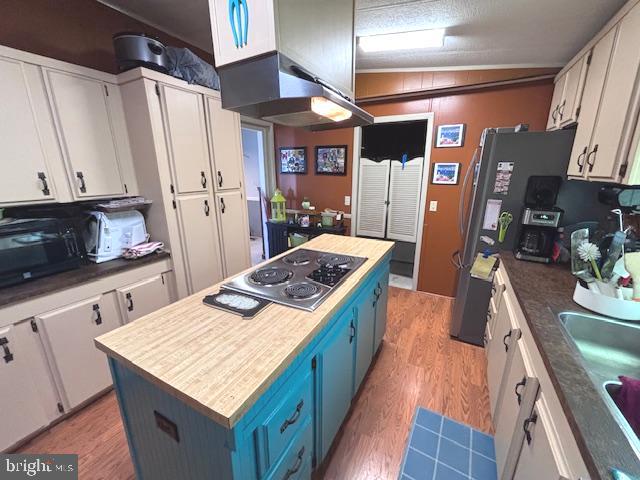 PENNWOOD CROSSING - Residential