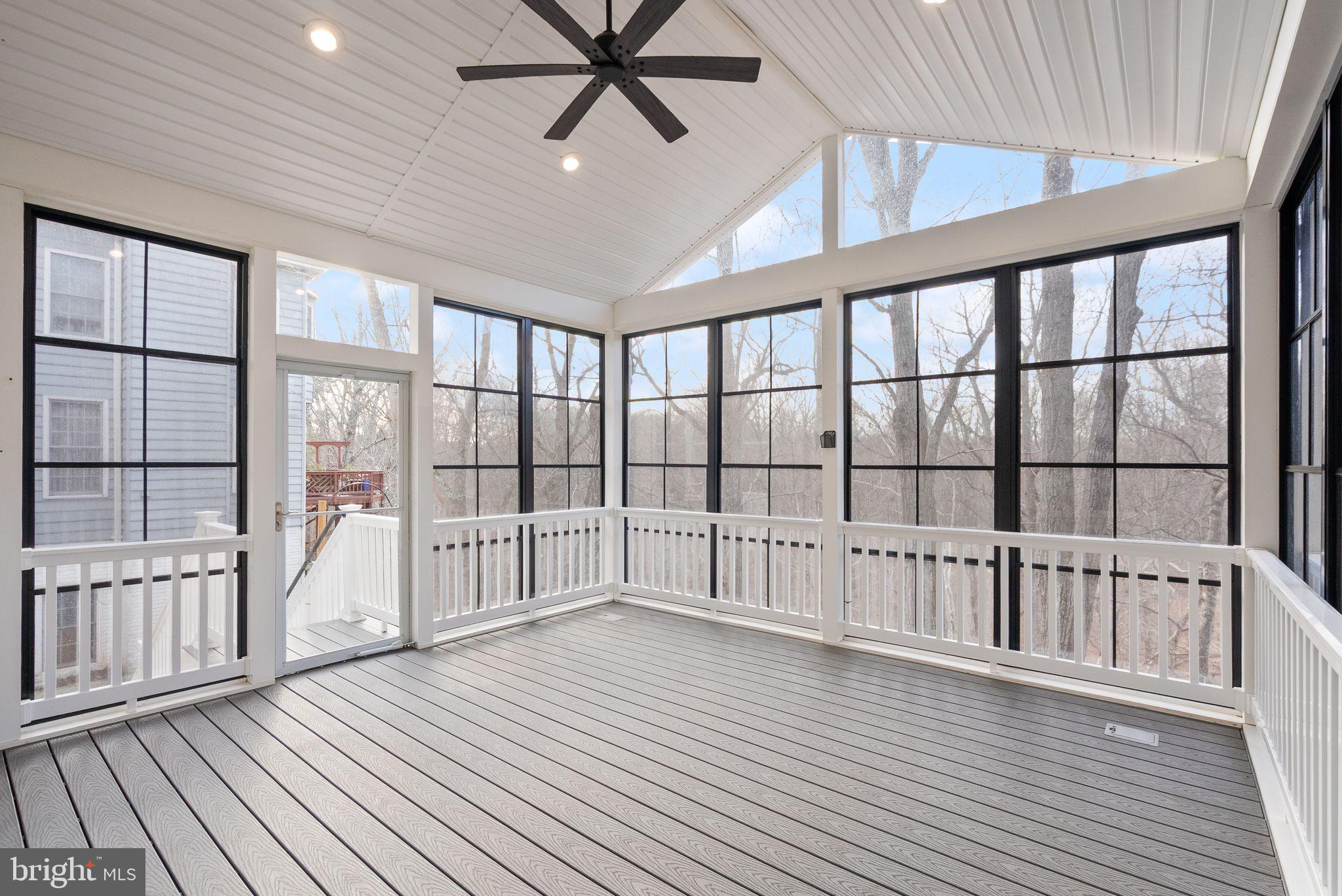 POTOMAC HUNT - Residential