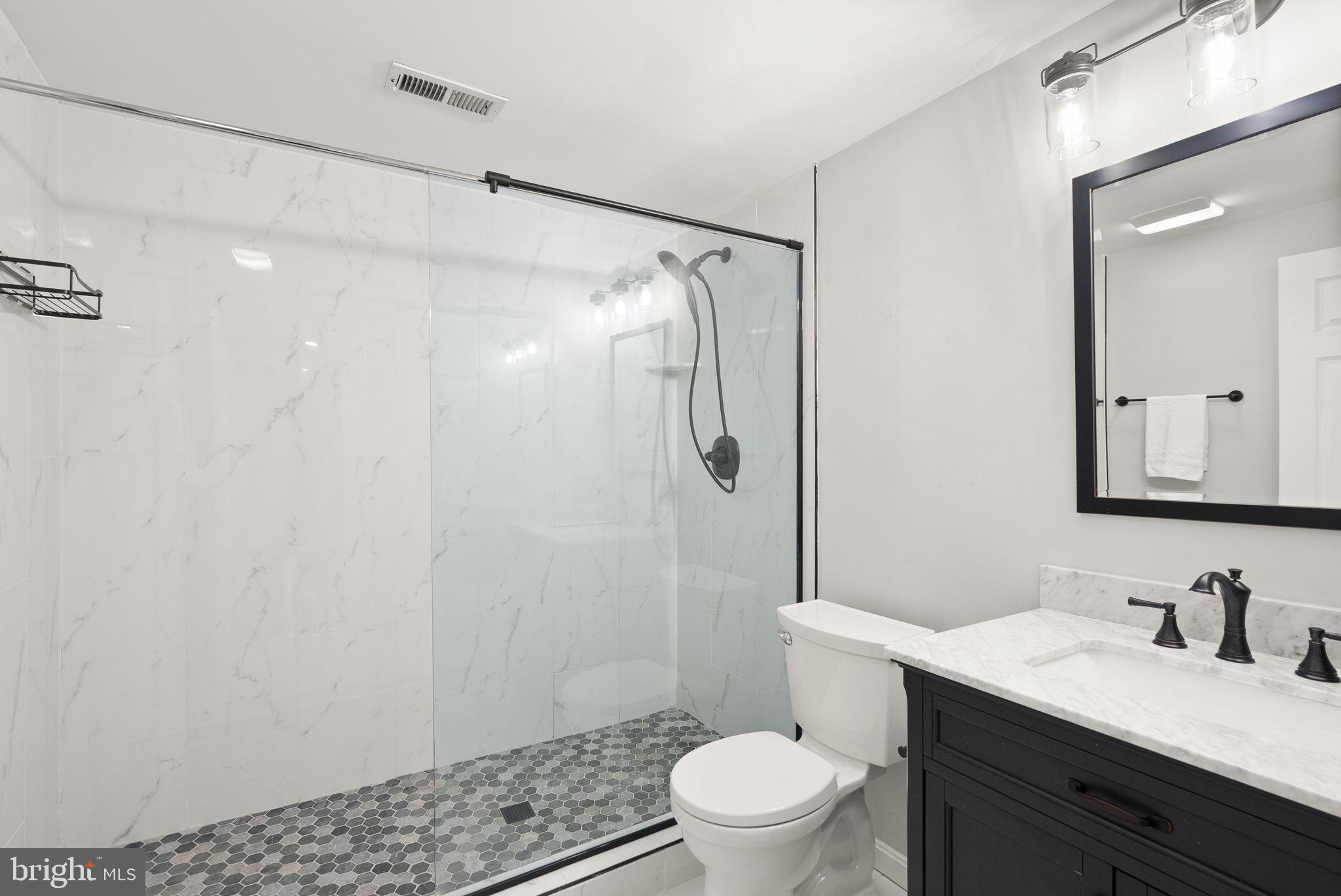 POTOMAC HUNT - Residential