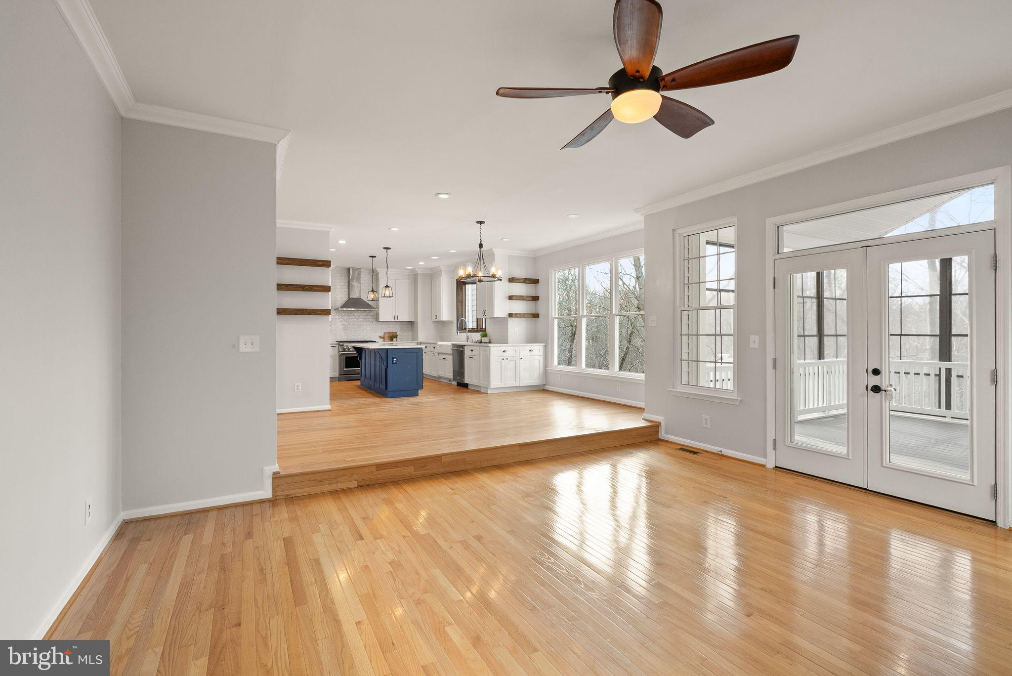 POTOMAC HUNT - Residential