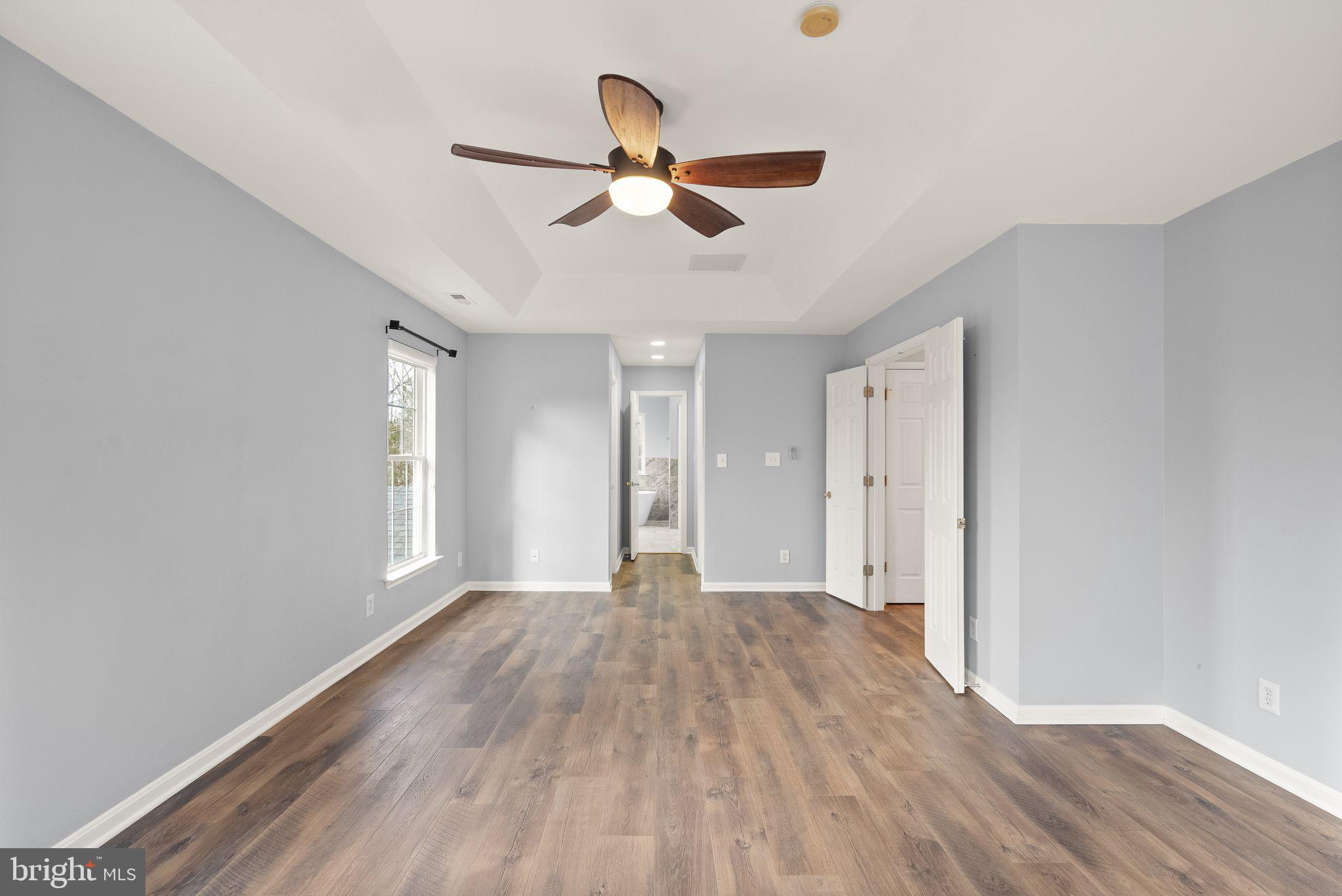 POTOMAC HUNT - Residential