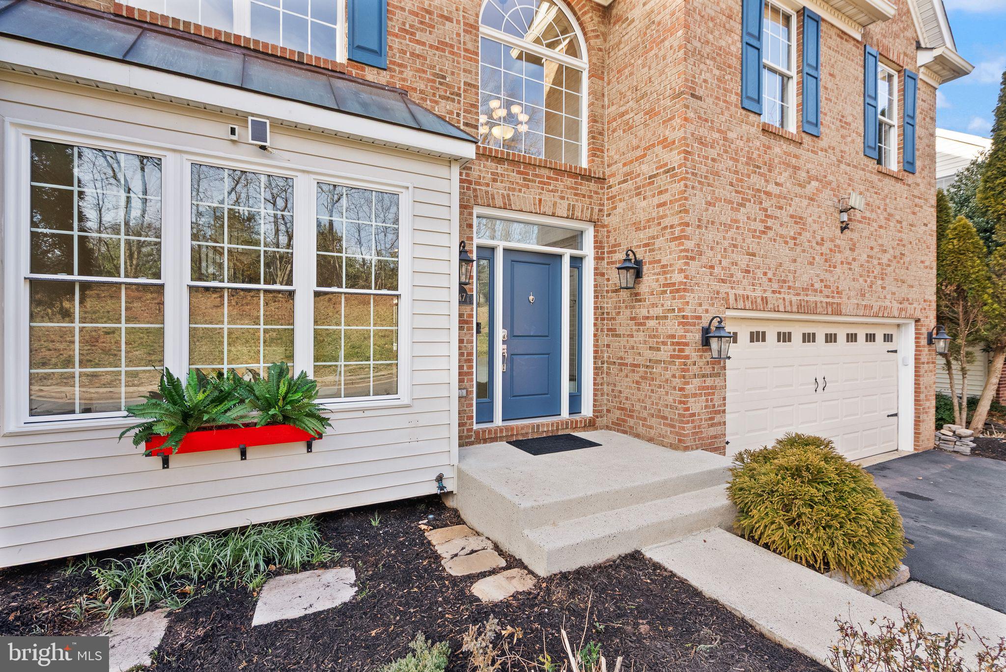 POTOMAC HUNT - Residential