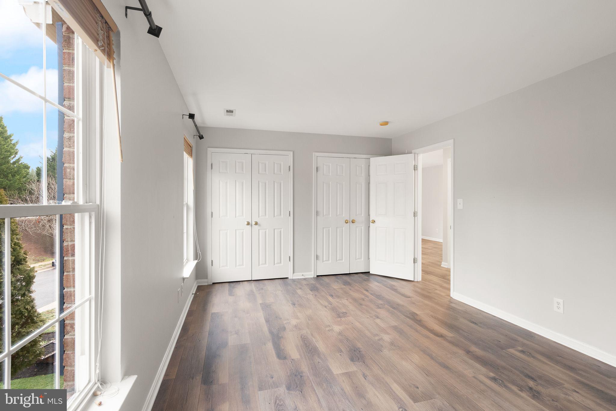 POTOMAC HUNT - Residential