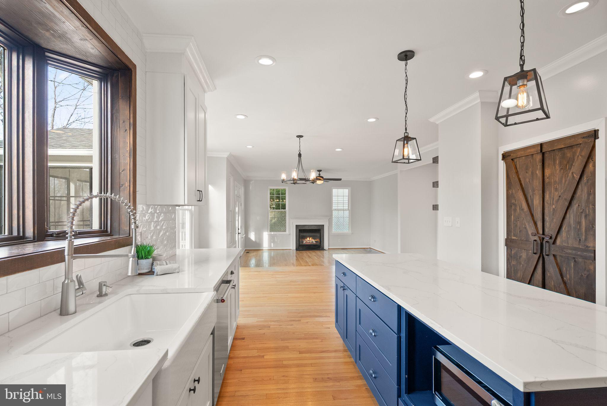 POTOMAC HUNT - Residential