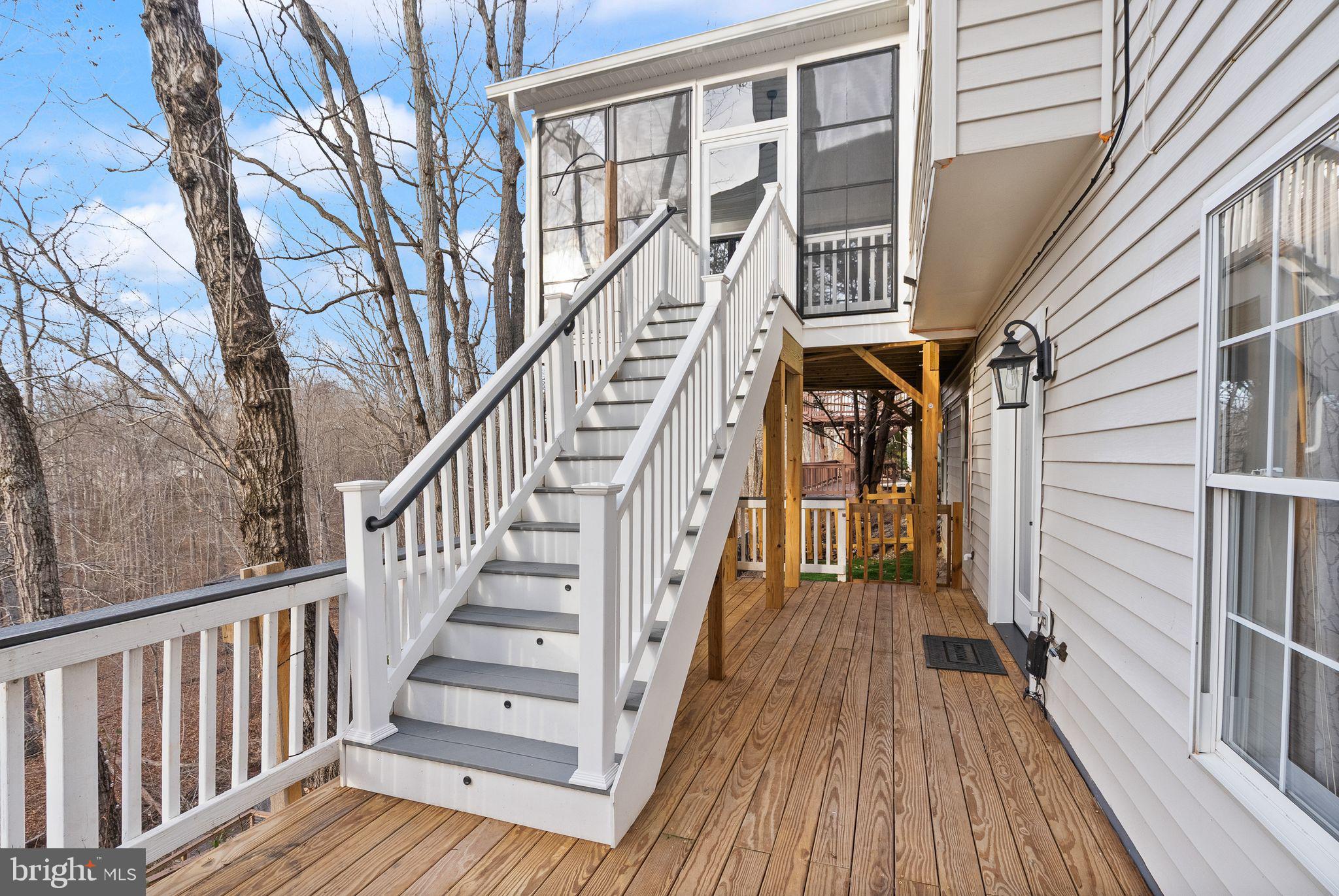 POTOMAC HUNT - Residential