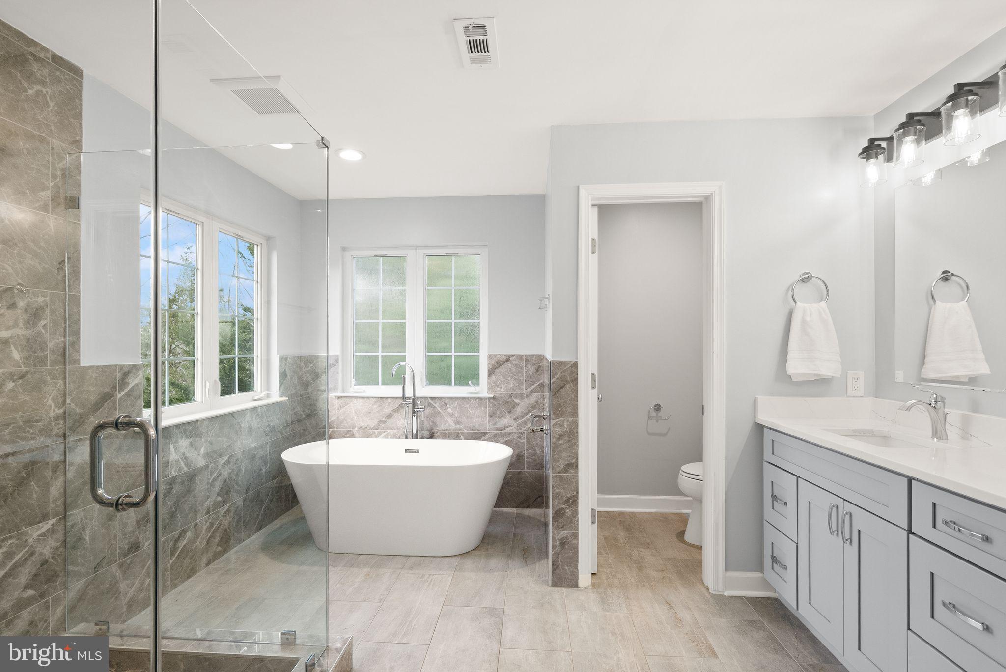 POTOMAC HUNT - Residential