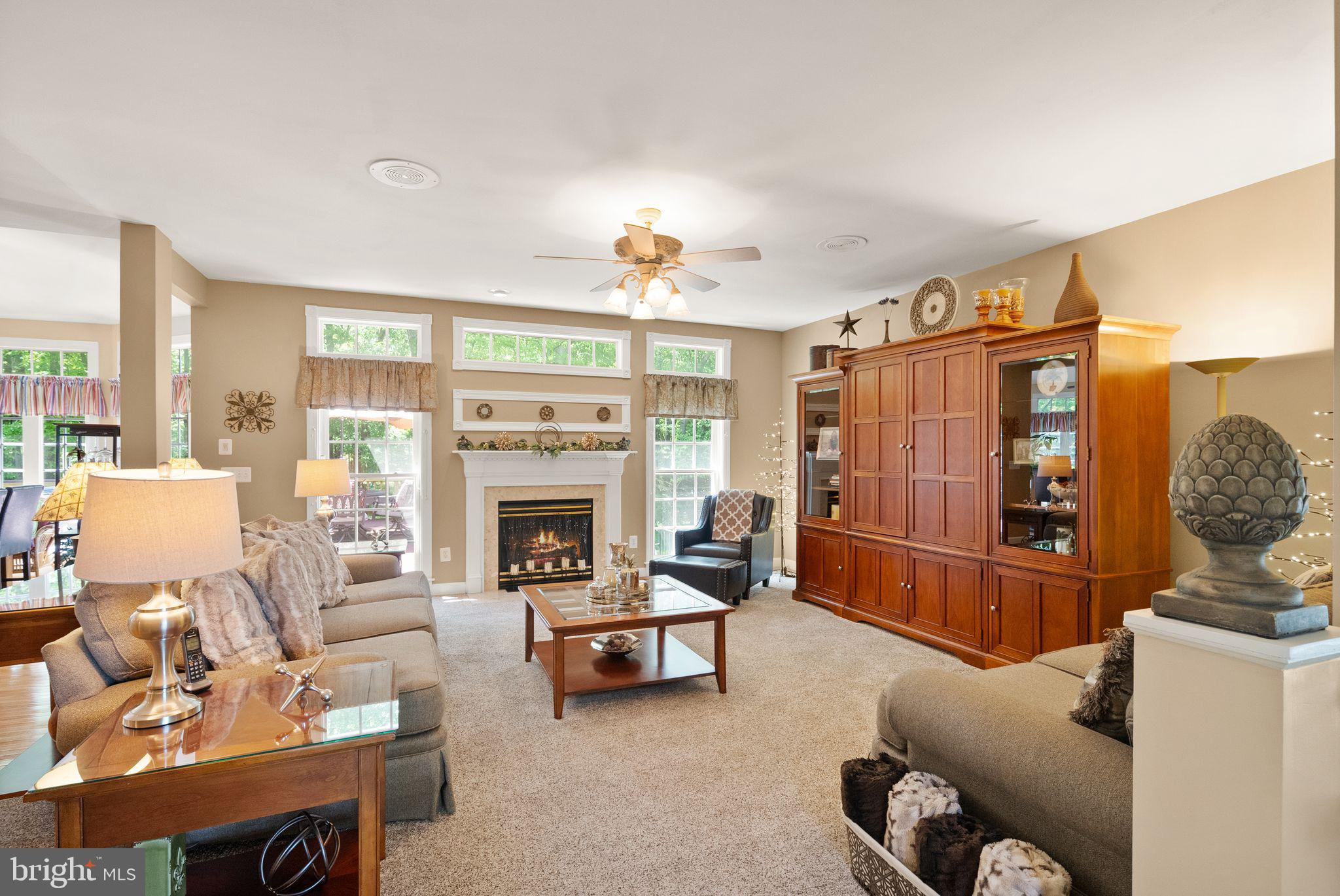 HERITAGE FARMS - Residential