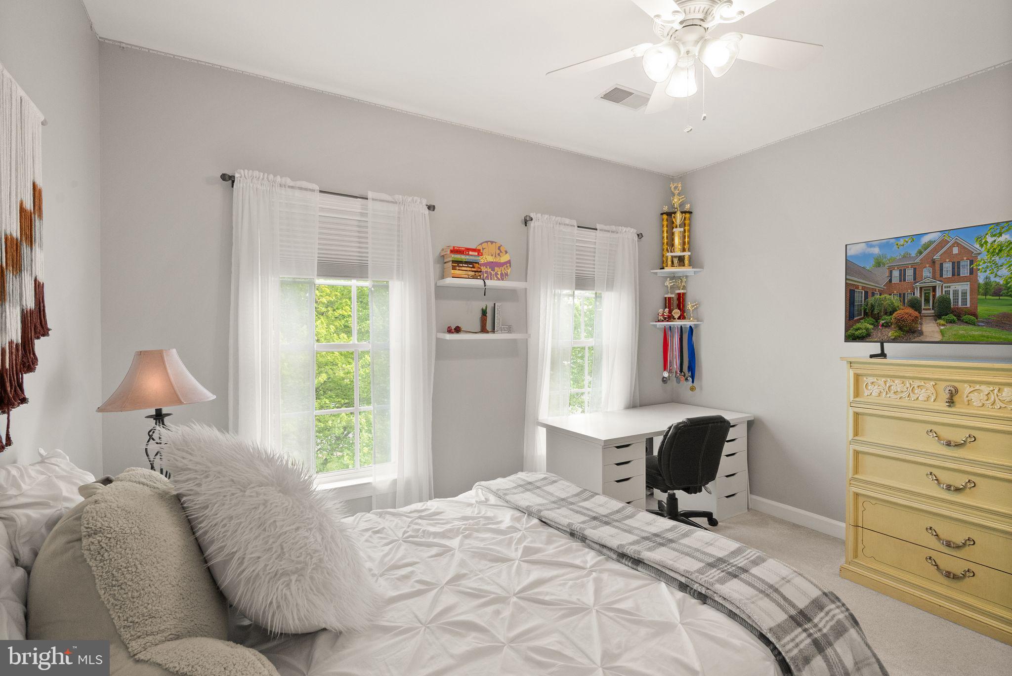 HERITAGE FARMS - Residential